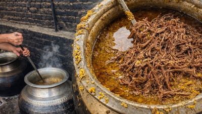 Charsadwal Mota Chawal