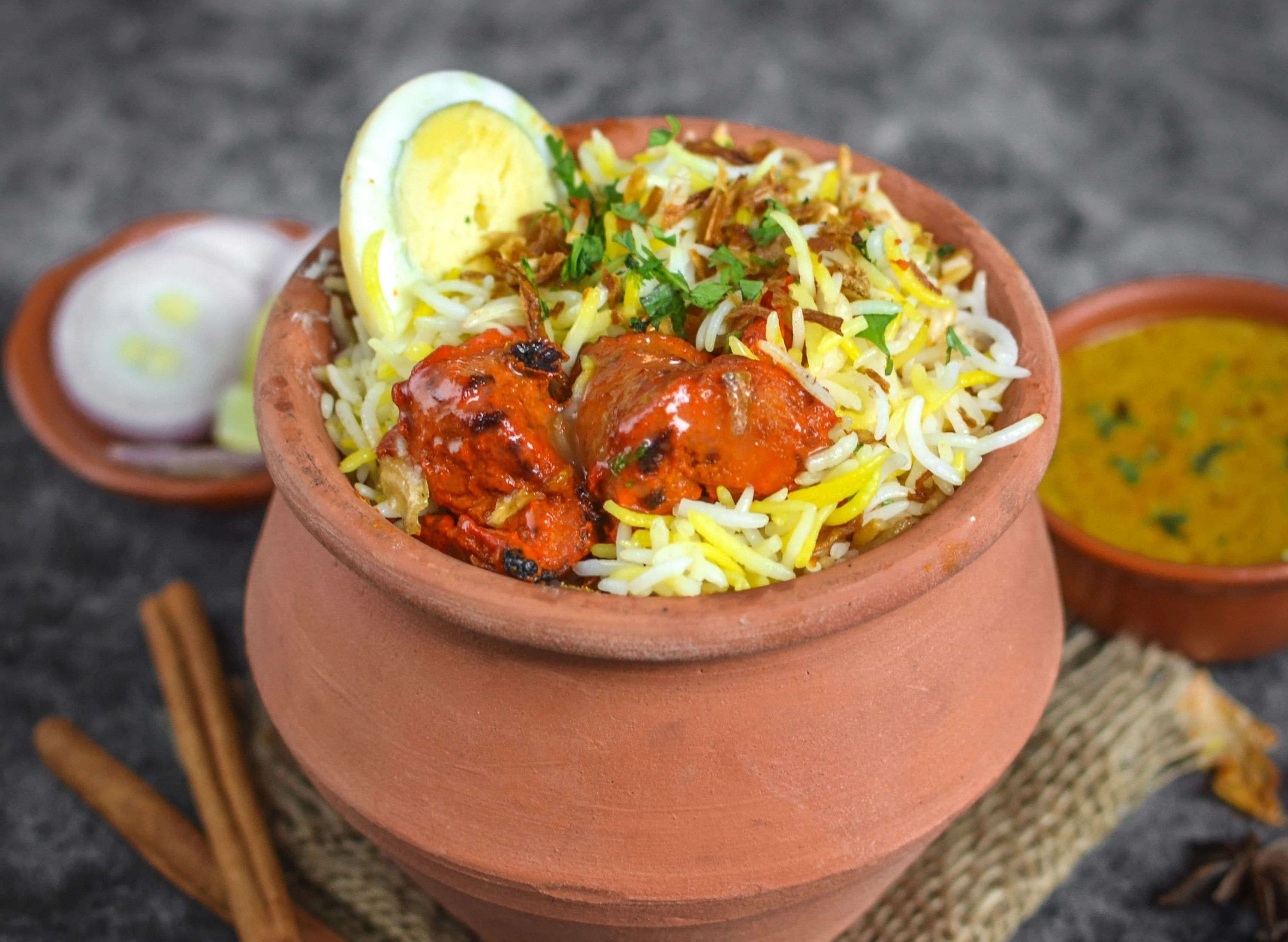 Karachi Haideri Biryani Centre vendor logo
