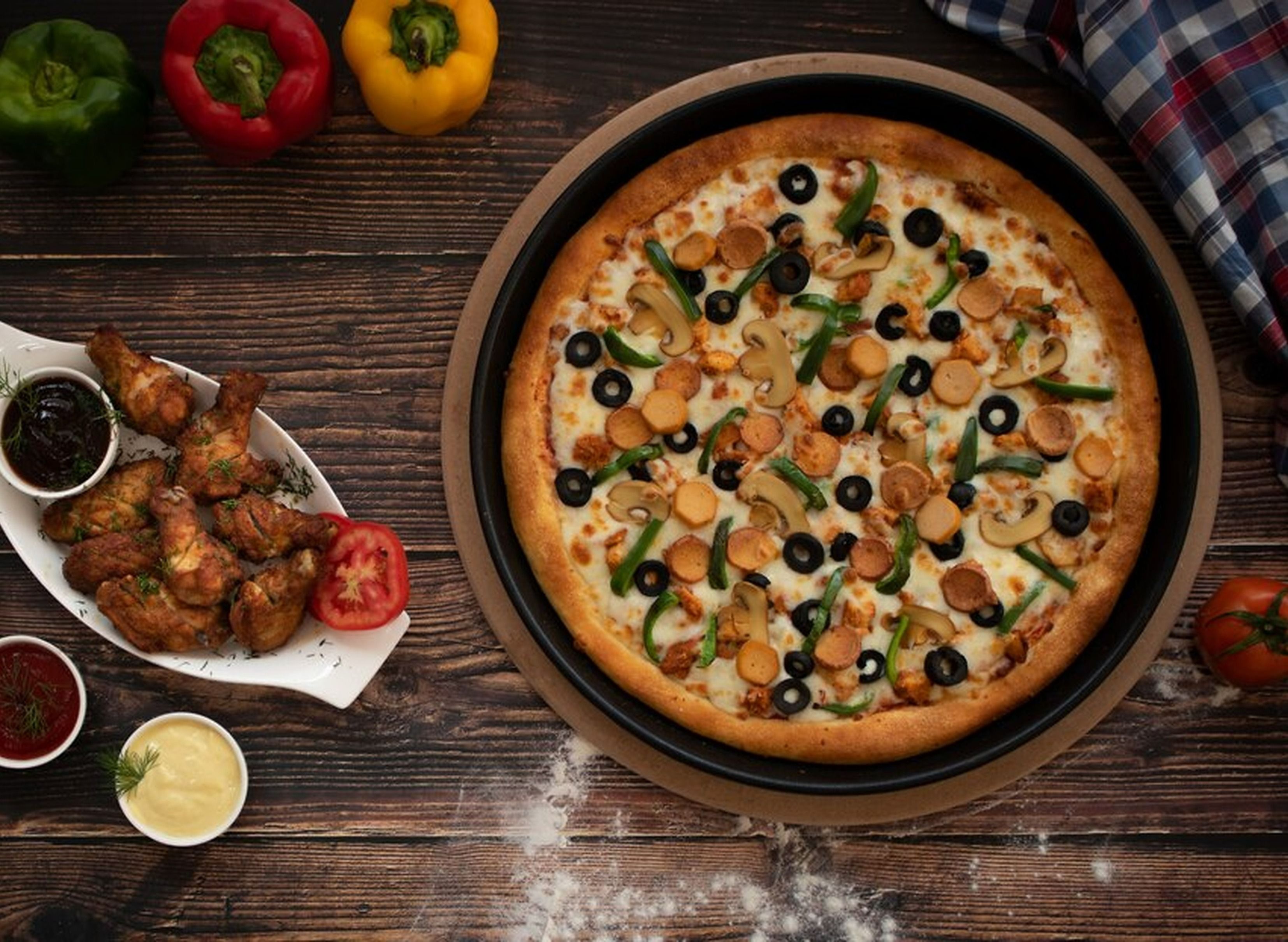 Mid Town Pizza Gulberg menu in Lahore Food Delivery Lahore foodpanda