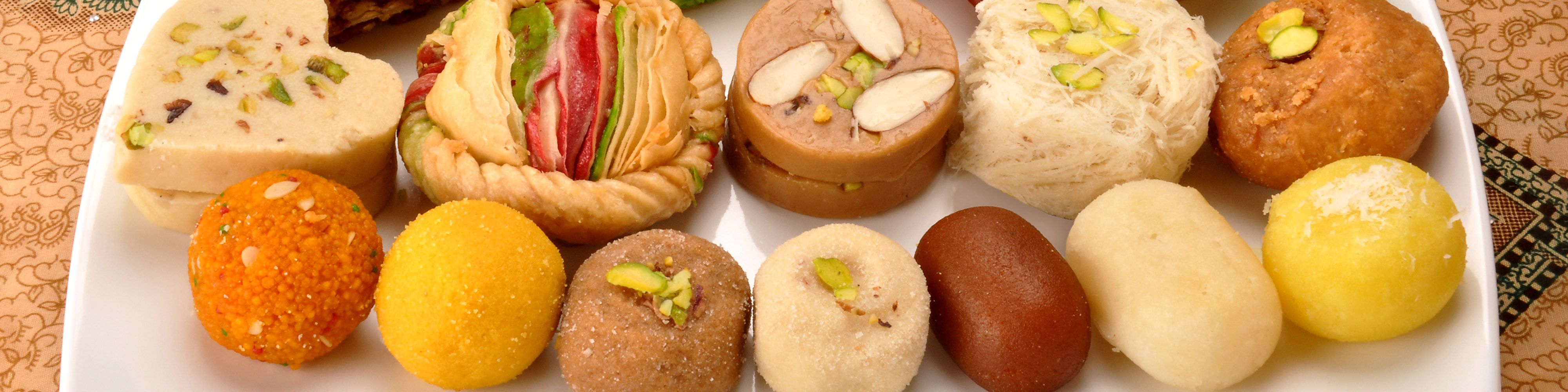Shikarpuri Sweets - 6th Road vendor logo