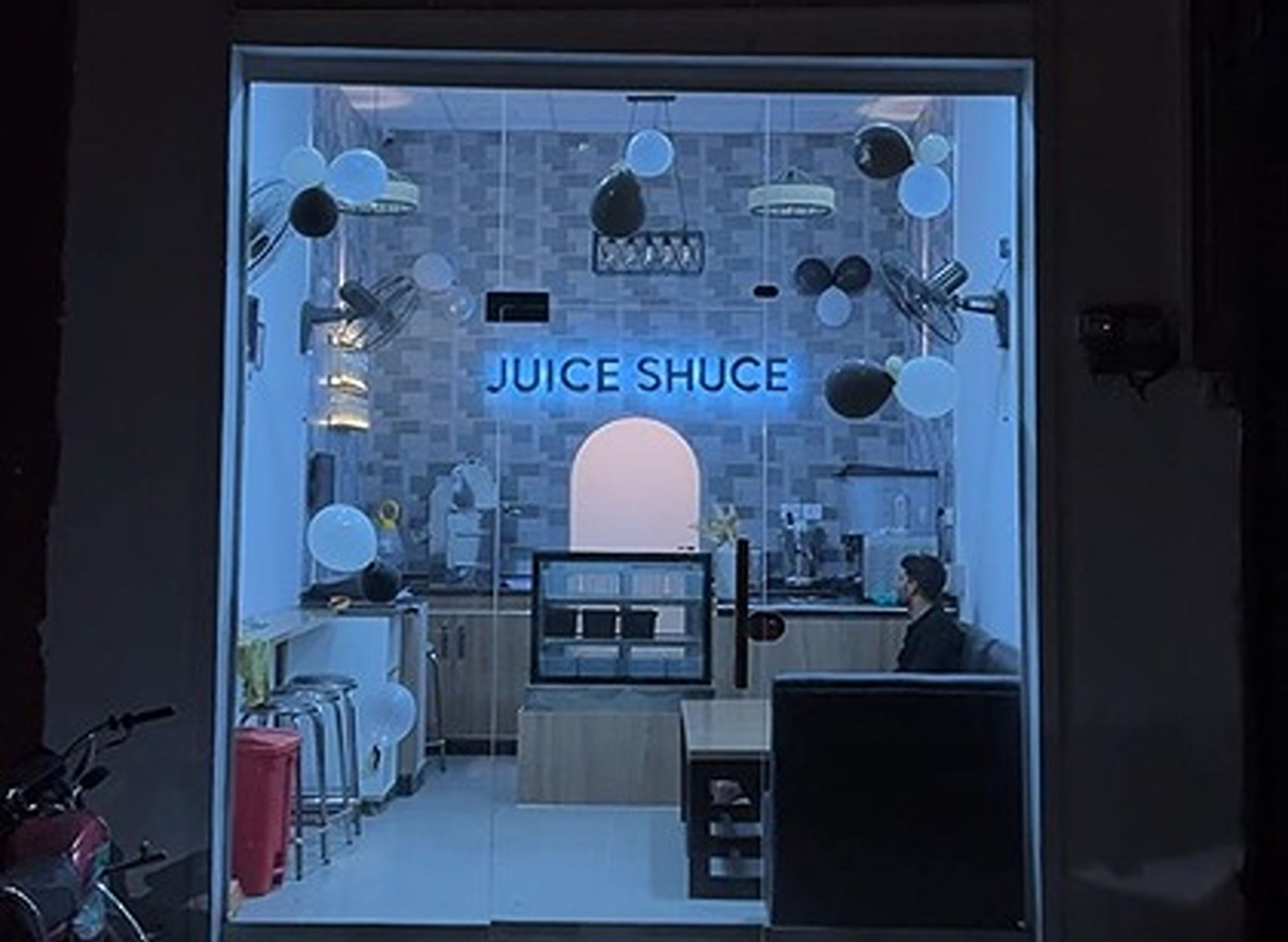 Juice Shuce “Sirki Chowk” vendor logo
