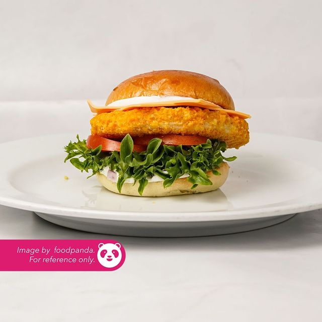 Yara Signature Chicken Burger at Yara, Islamabad