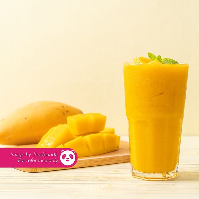 Fresh Mango Smoothie at Yara, Islamabad