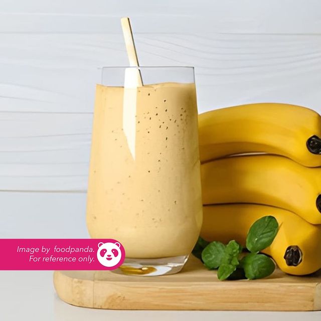 Fresh Banana Smoothie at Yara, Islamabad