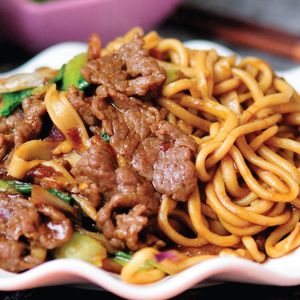 Chicken Chow Mien 鸡肉炒面（鸡肉）