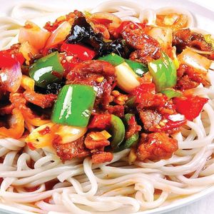 Chicken Noodle With Spices 辣子鸡肉拌面