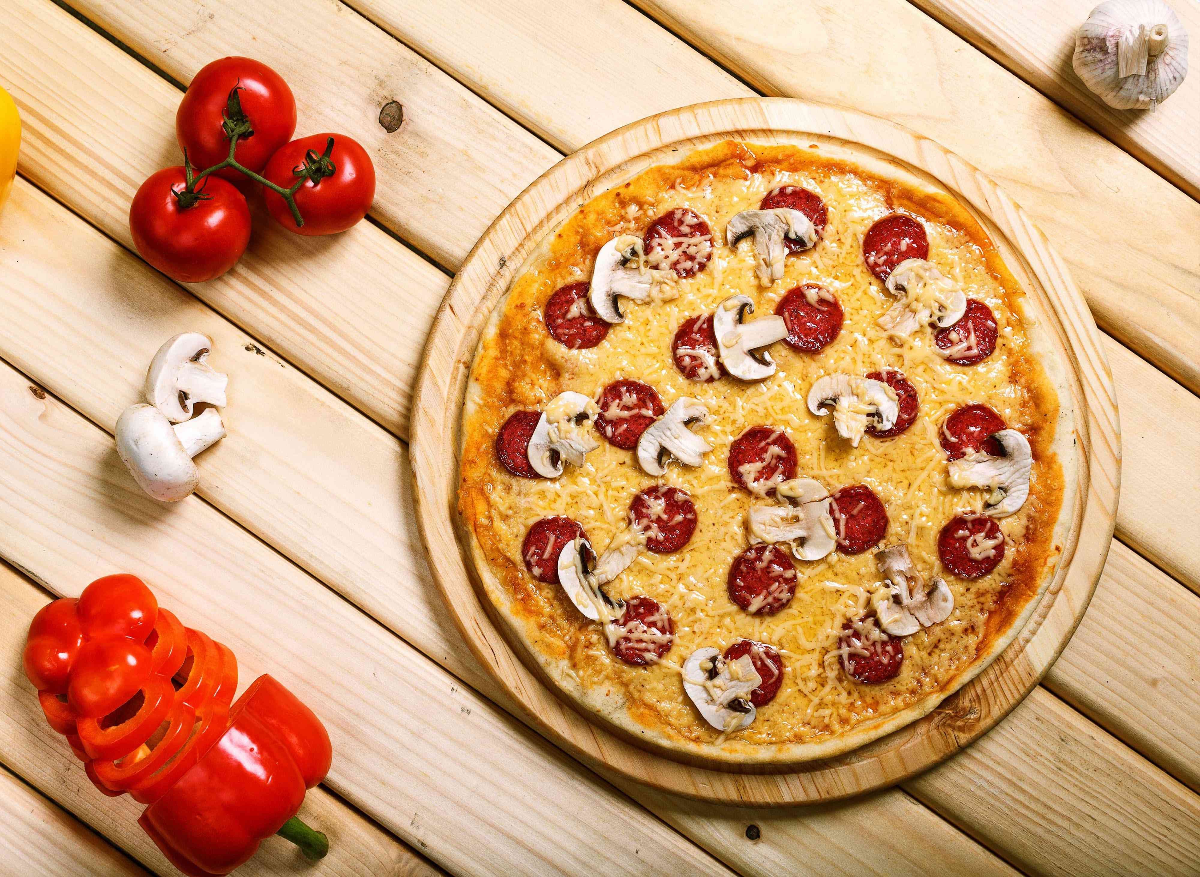 Ananas Pizzeria | Menu and food delivery in Vantaa | foodora