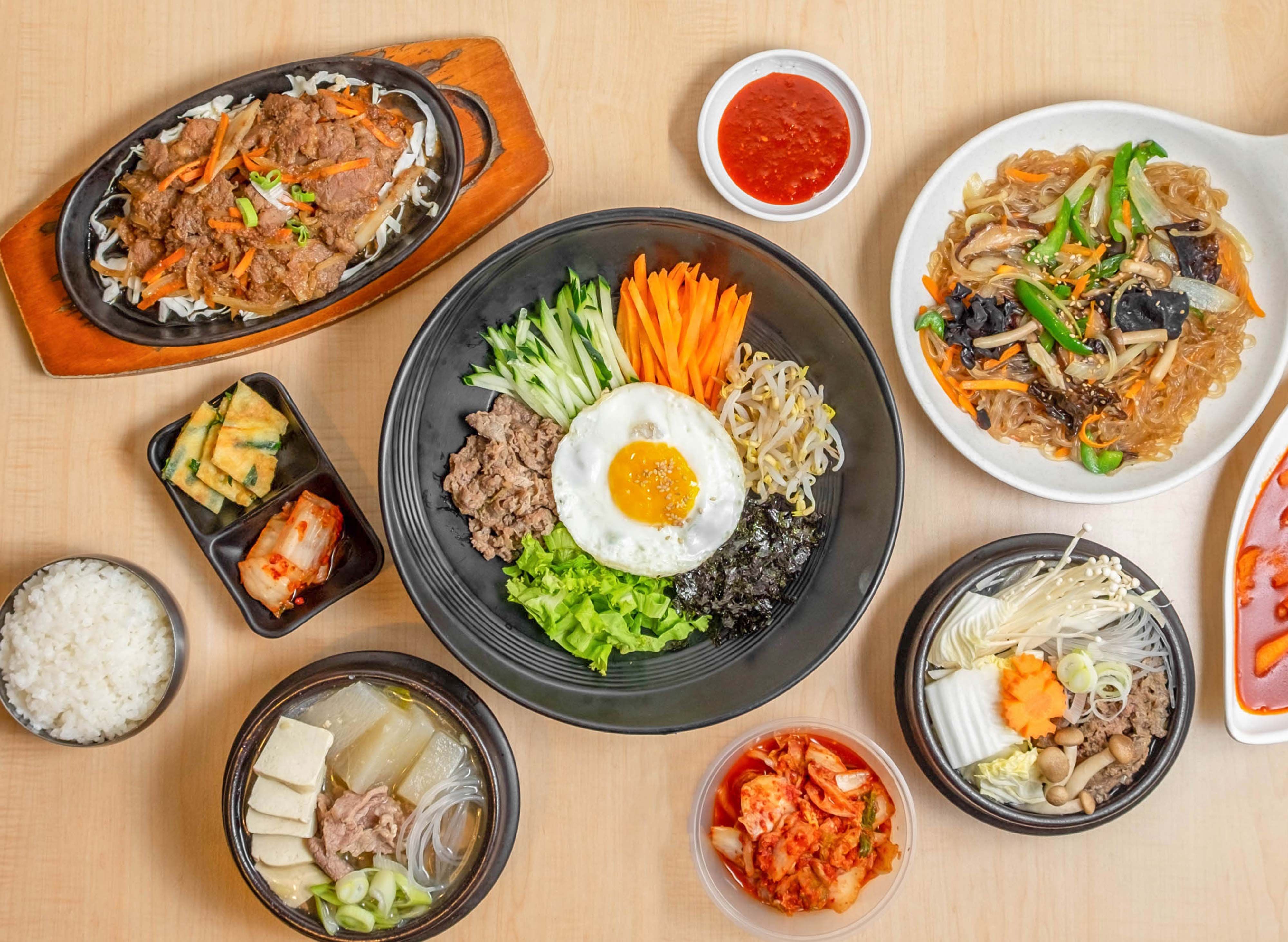 Daebak Korean Restaurant (2 Kallang Avenue) - Islandwide vendor logo