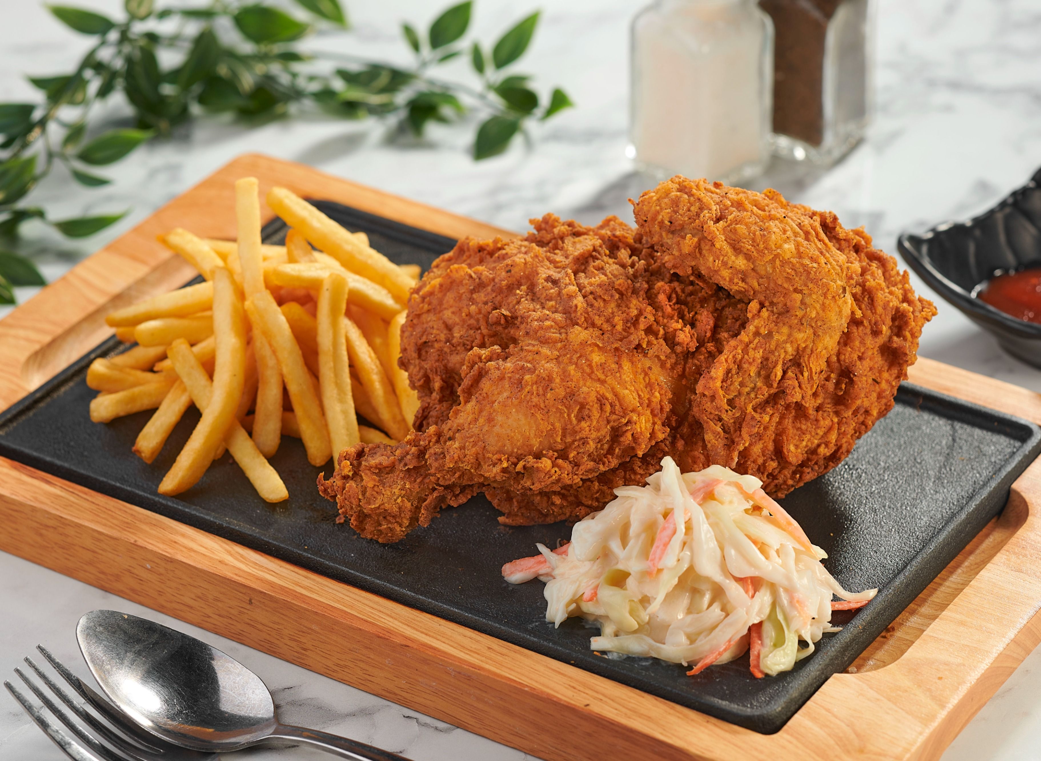 Renee's Classic (Yew Tee Point Koufu) Delivery Near You Delivery Menu