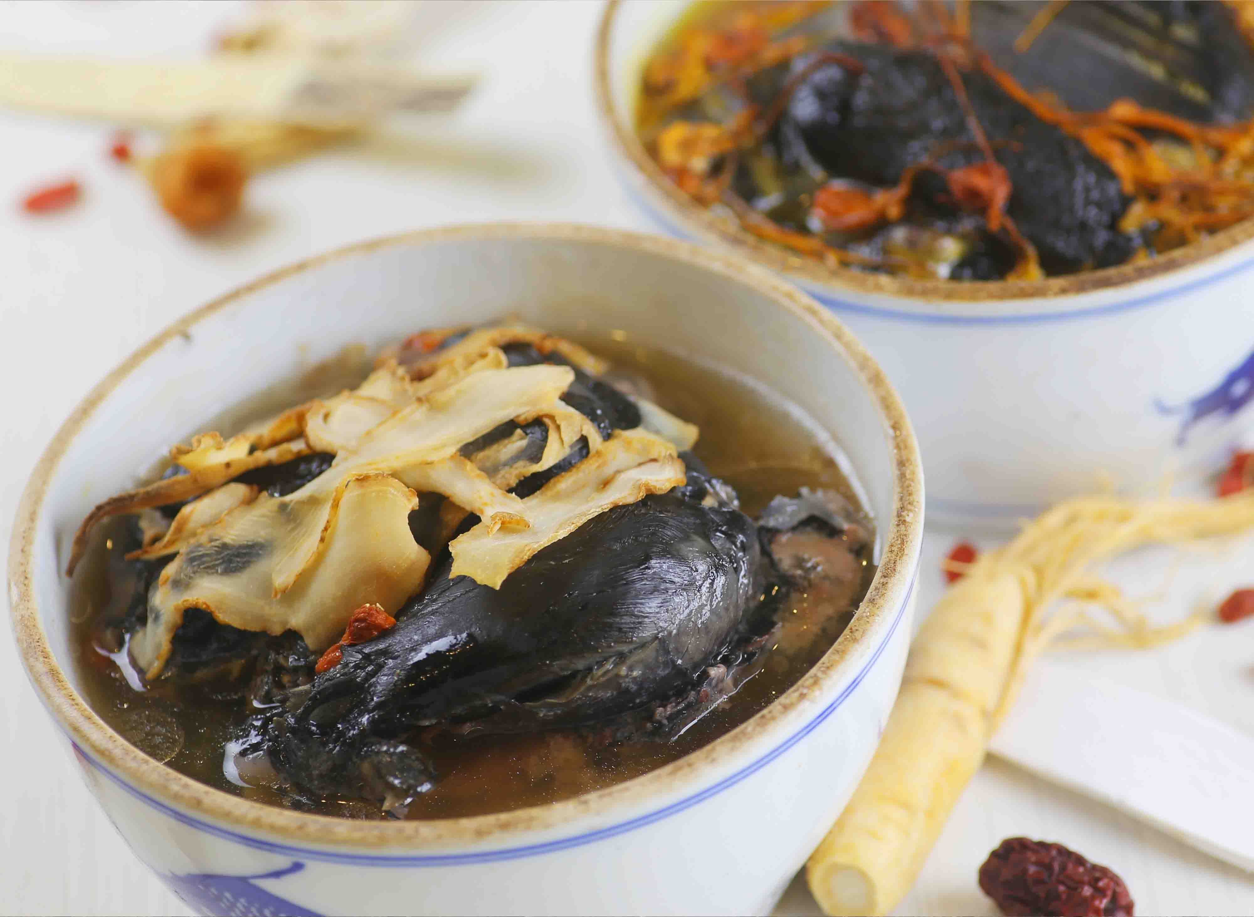 Seng Kee Black Chicken Herbal Soup (Changi) Islandwide Delivery