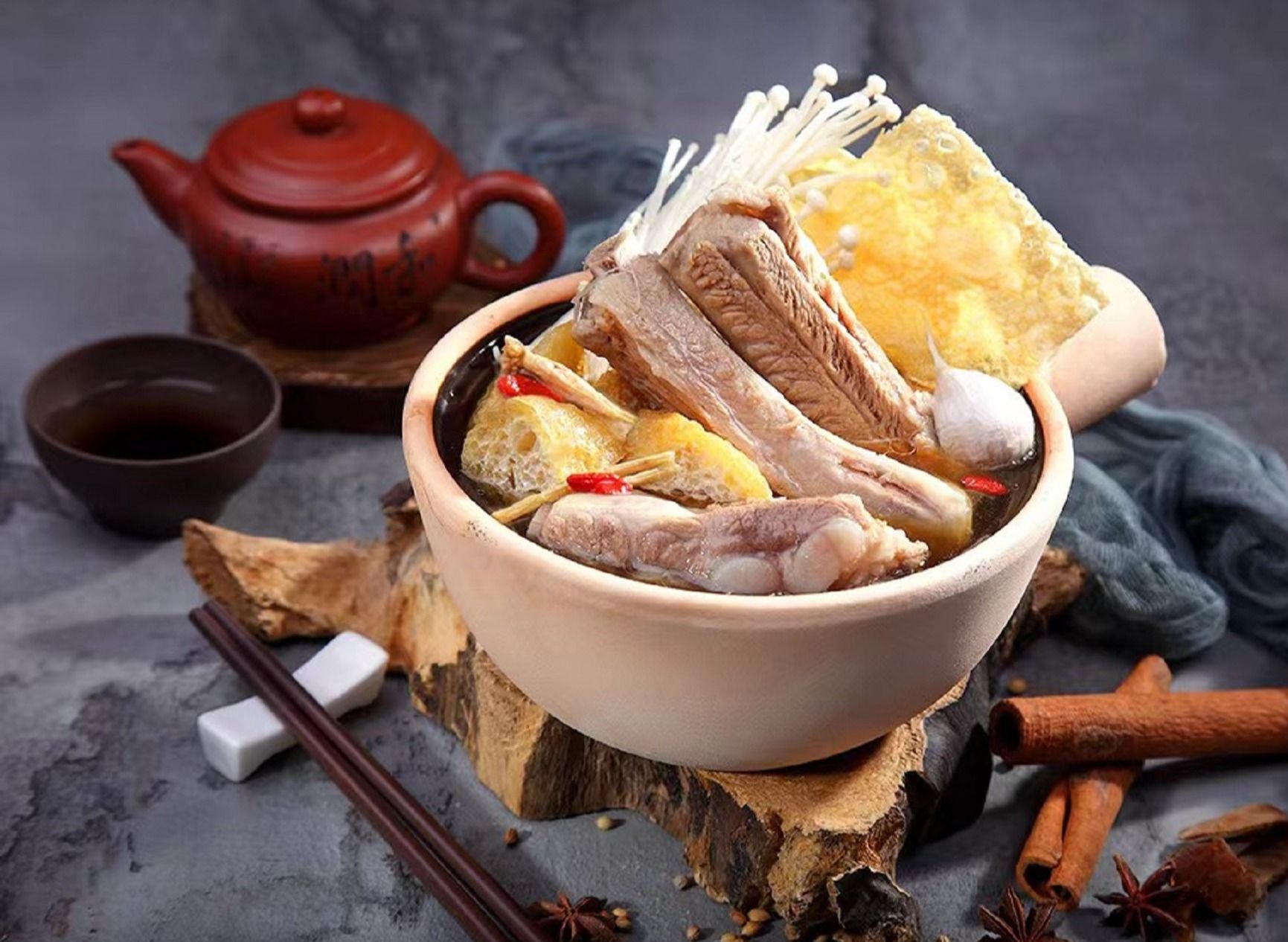 Fu Zhu Bkt Pig Organ Soup (Yishun 81 Coffee Shop) Delivery Near You