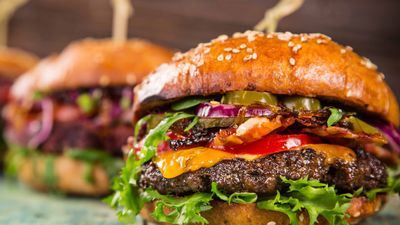 KING BURGER & BBQ RESTAURANT (560 MacPherson Rd) - Restaurant Delivery