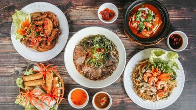Lucky Saigon (North Canal Road)