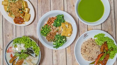Pine Tree Cafe (Vegetarian)