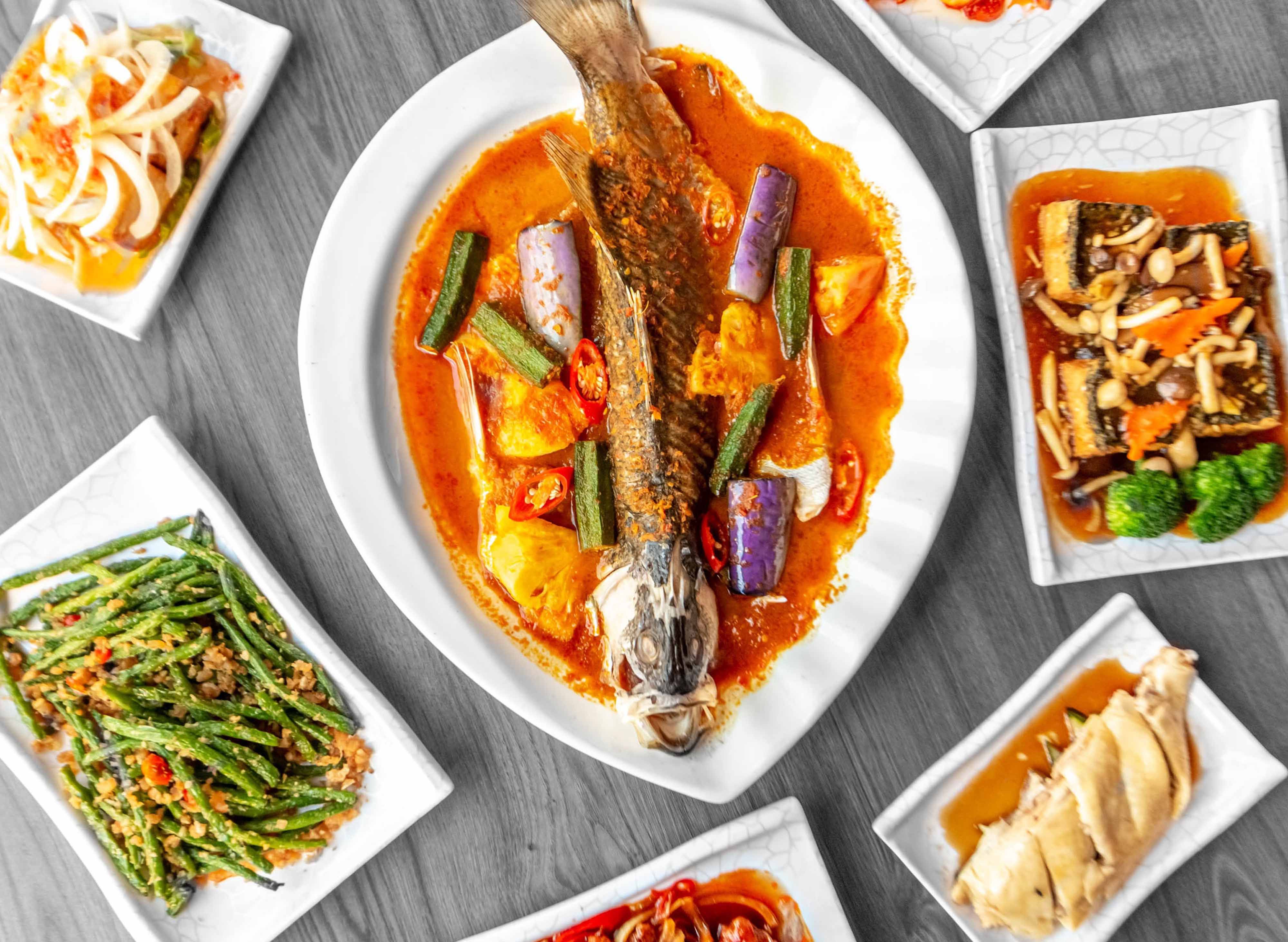 Five Star Kampung Chicken Rice & Kitchen (River Valley) vendor logo