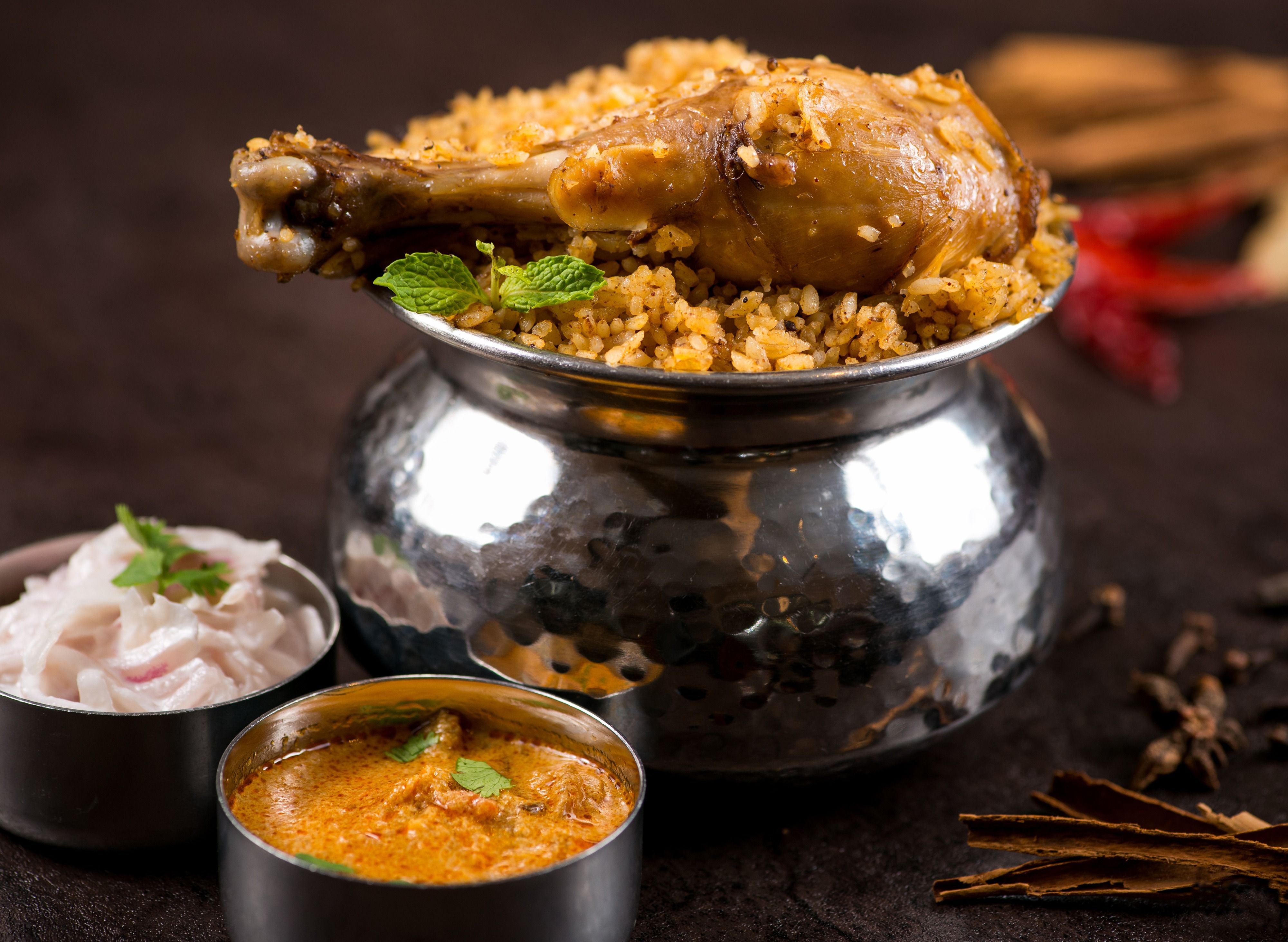 Dindigul Thalappakatti Restaurant (Farrer Park) vendor logo