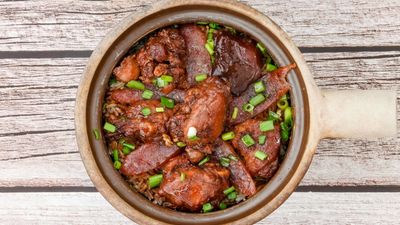 Woong Kee Ipoh Traditional Claypot Chicken Rice (Ang Mo Kio)