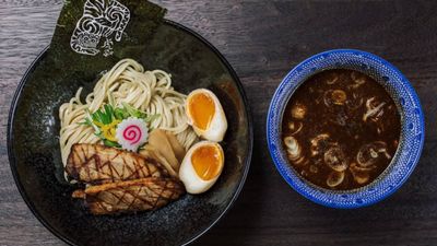 Torasho Ramen & Charcoal Bar (Tras Street)