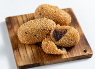 豆沙芝麻枣 1pc