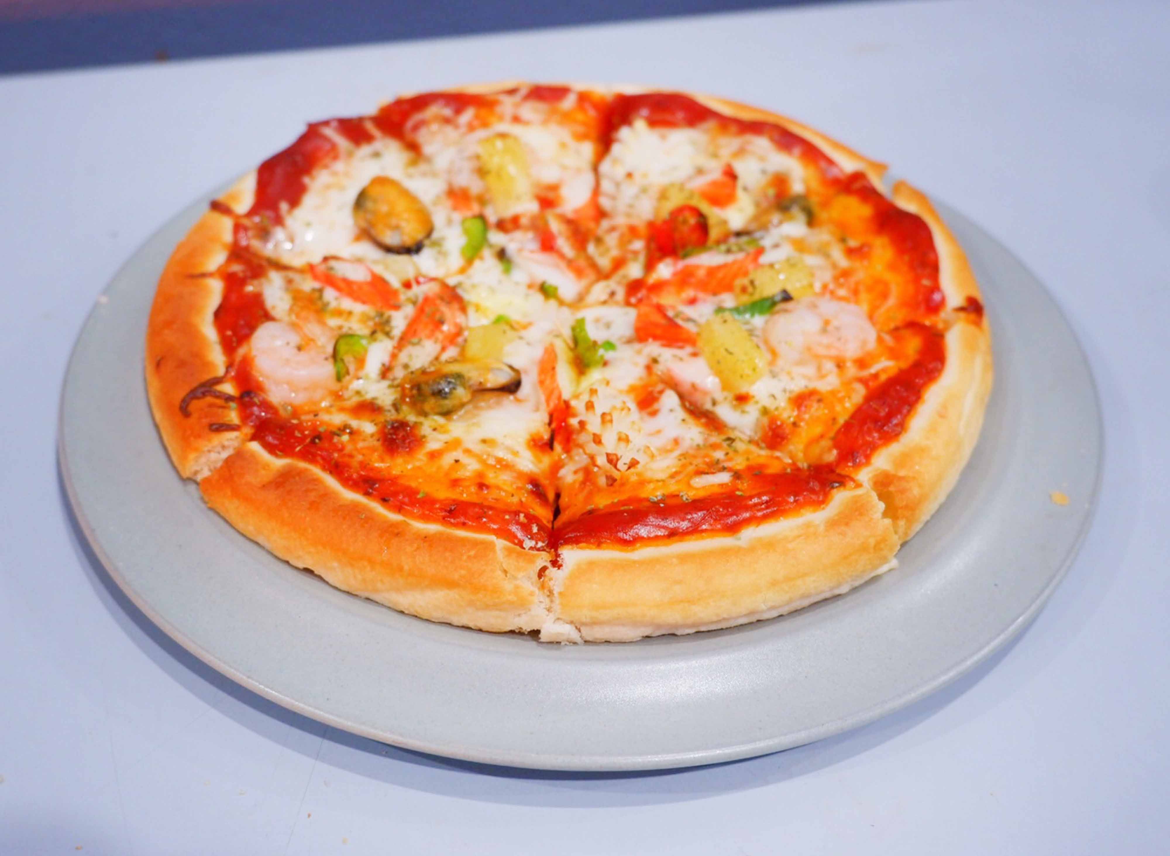 chim-cha-pizza-halal-delivery-near-you-in-samut-prakan-foodpanda