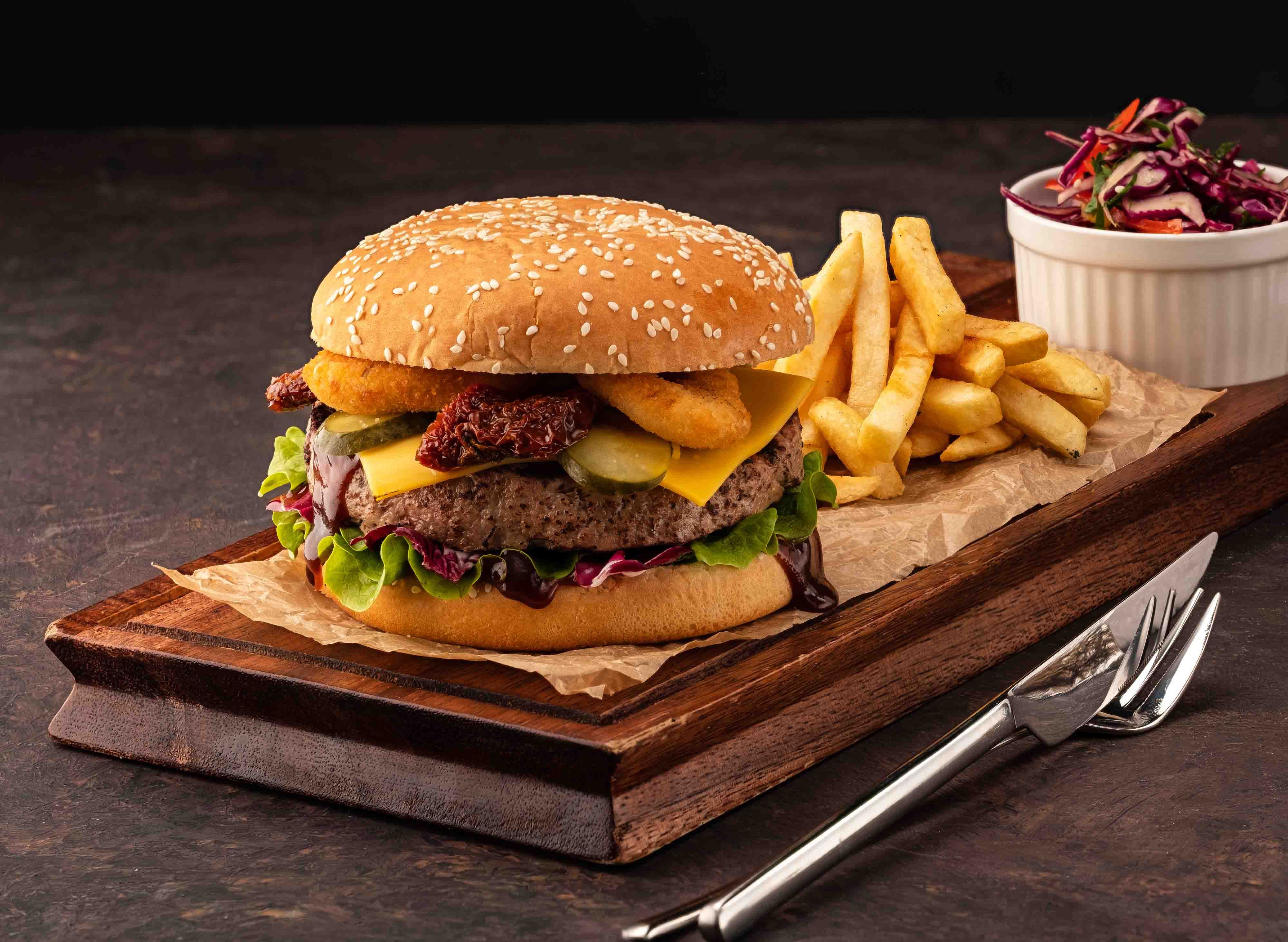 Prince Burger delivery near you in Bangkok| foodpanda