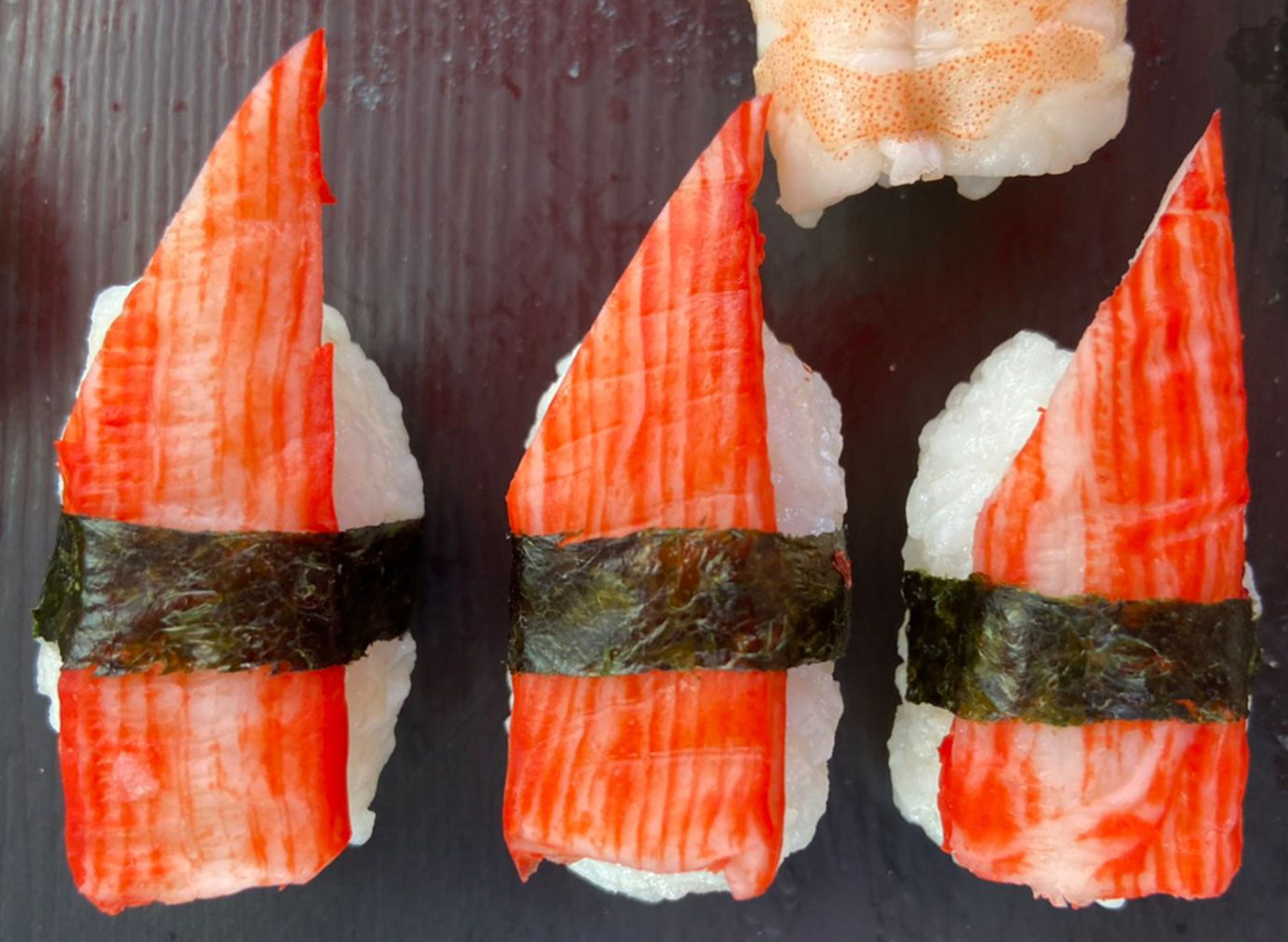 Total 78+ imagen what's the orange sauce on sushi Viaterra.mx