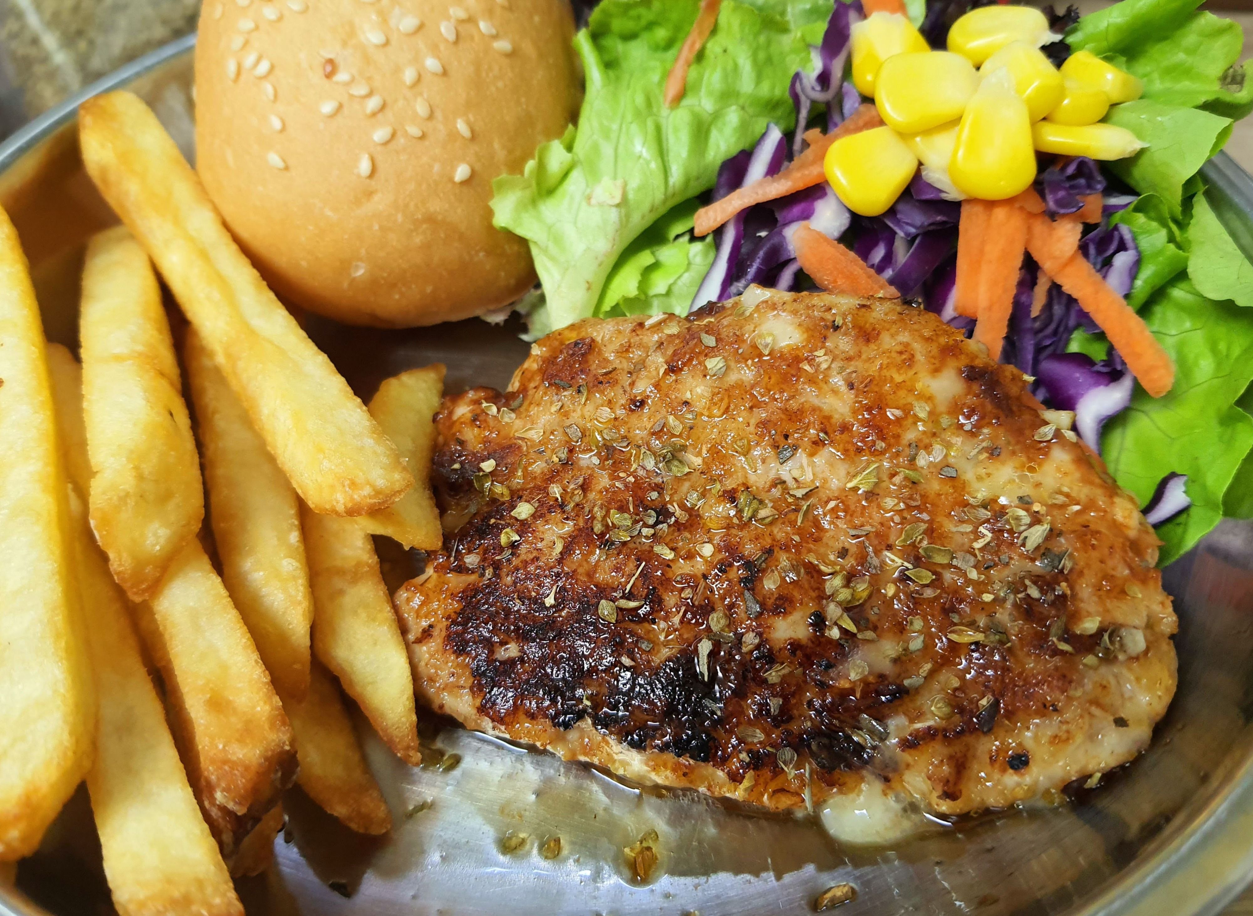 Yellow Building Steak delivery near you in Samut Sakhon foodpanda