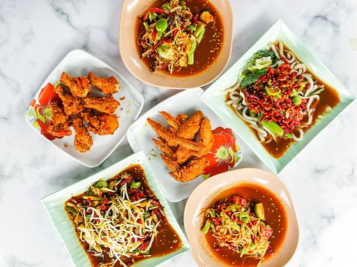 Daeng Som Tam