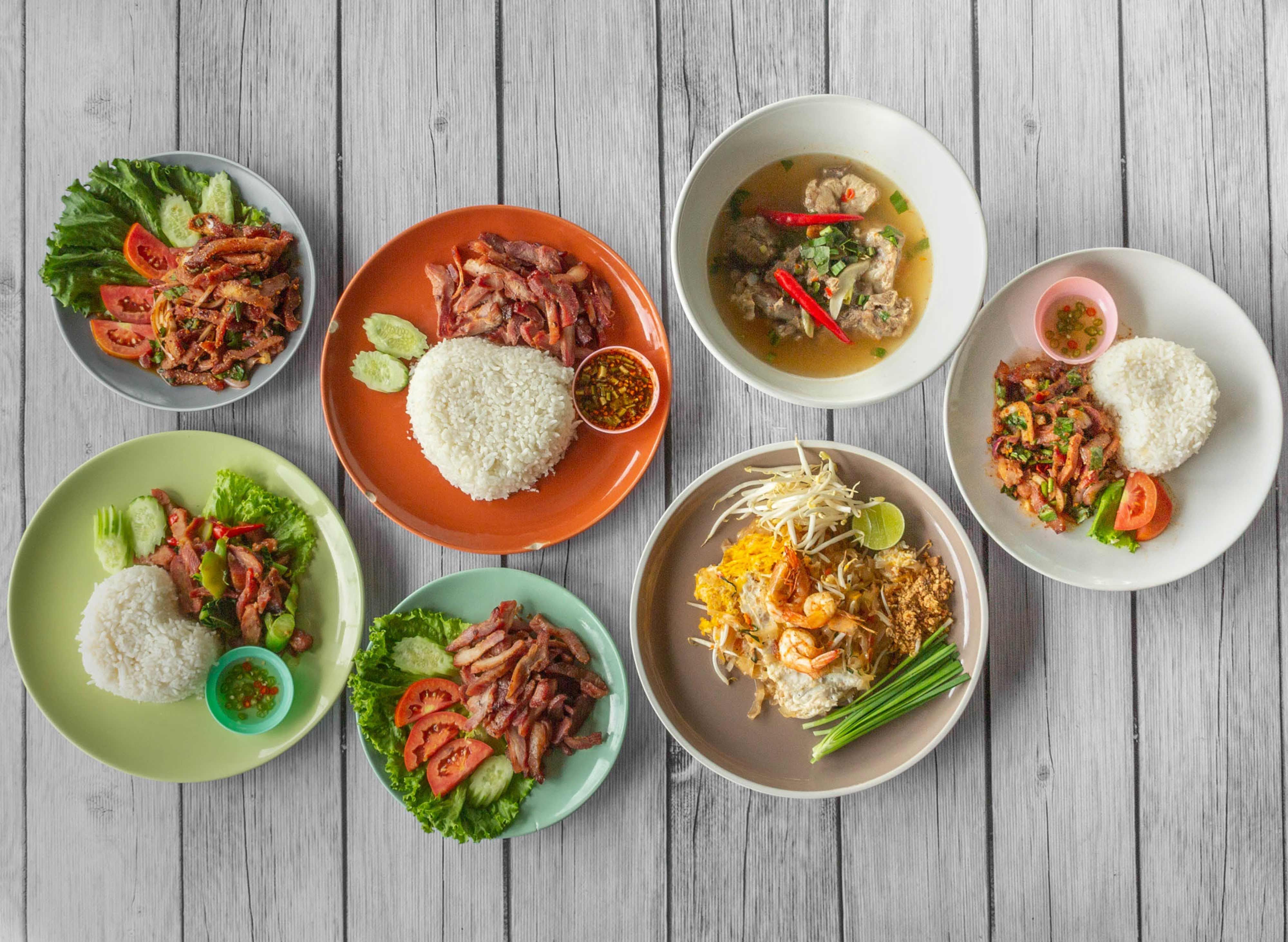 Khao Mu Yang Thang Khong delivery near you in Nakhon Sawan| foodpanda