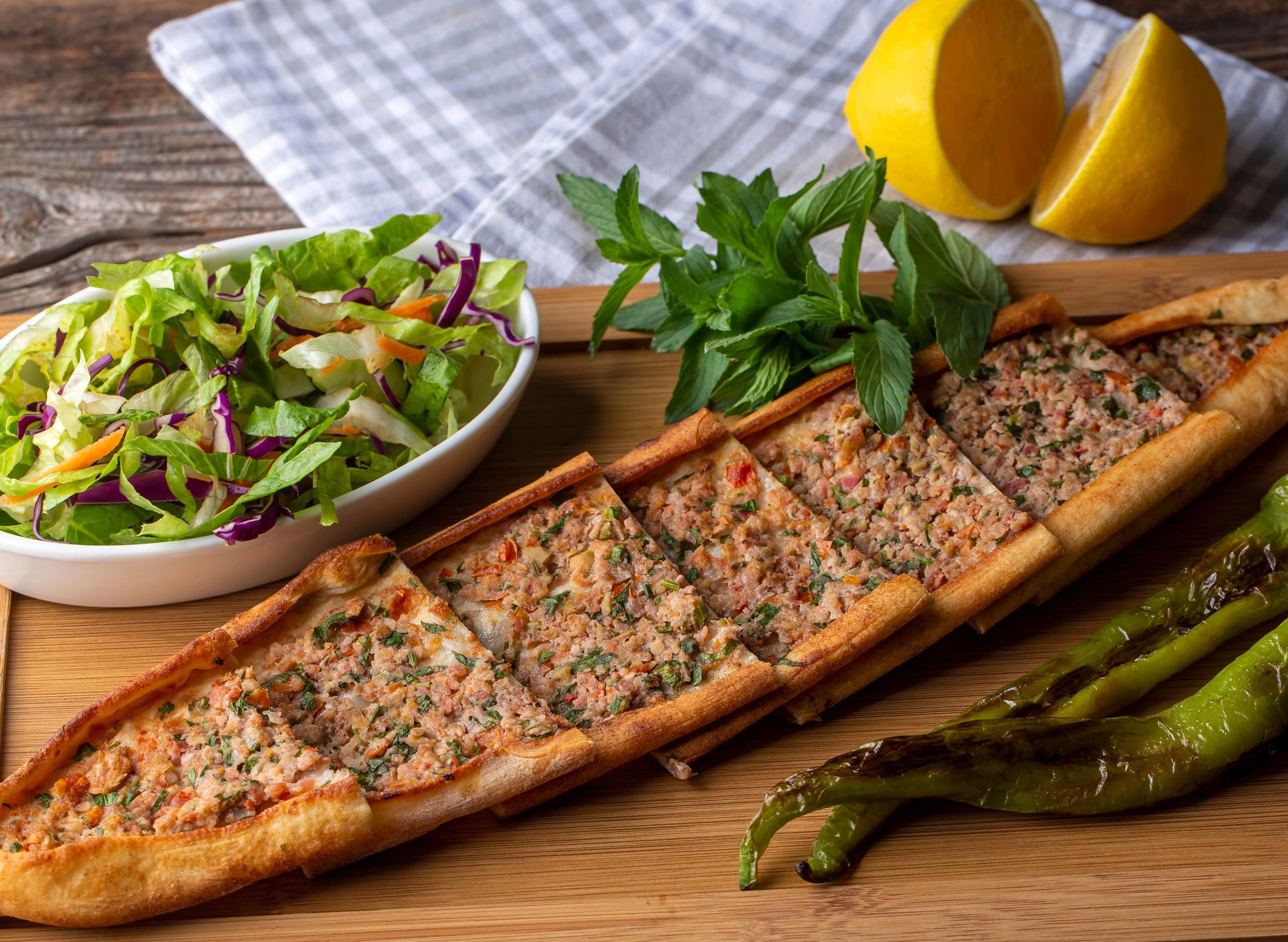 Yakamoz Pide & Lahmacun vendor logo