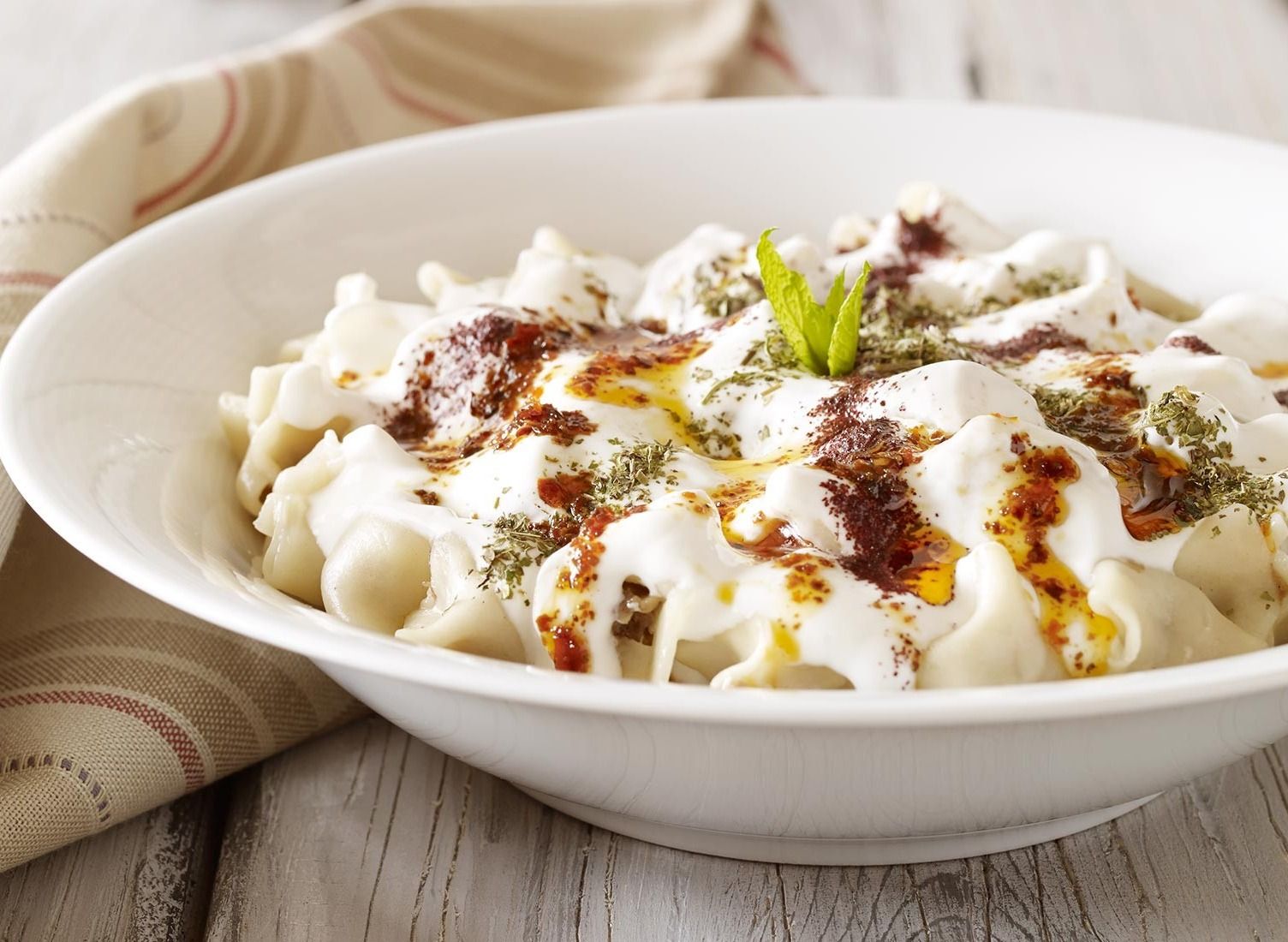 Nayla Cafe & Restaurant