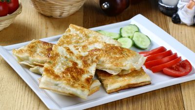 Anne Eli Gözleme Dünyası