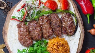 Ustalar Köfte & Mangal