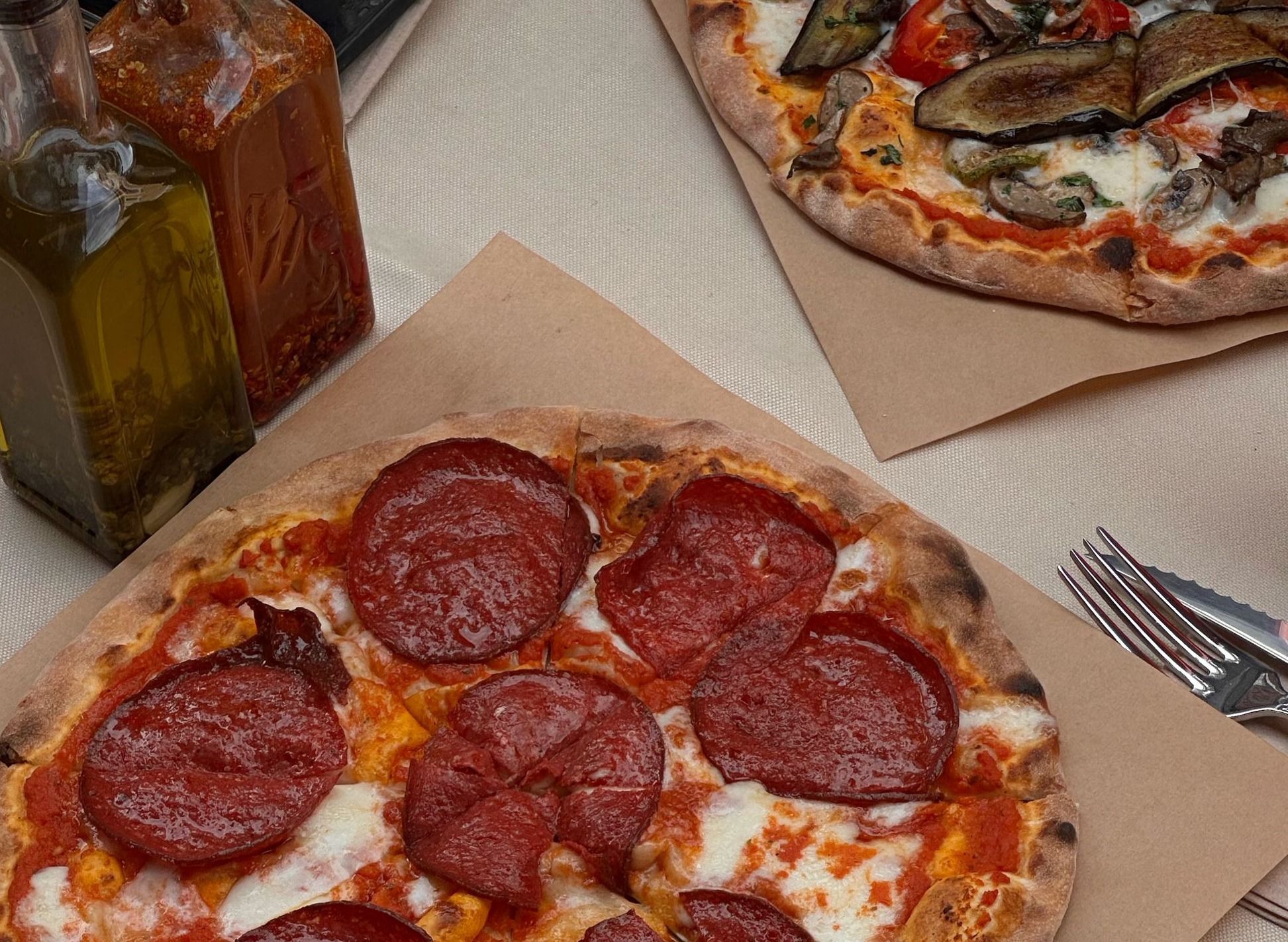 Pazza Pizzeria Pizza vendor logo