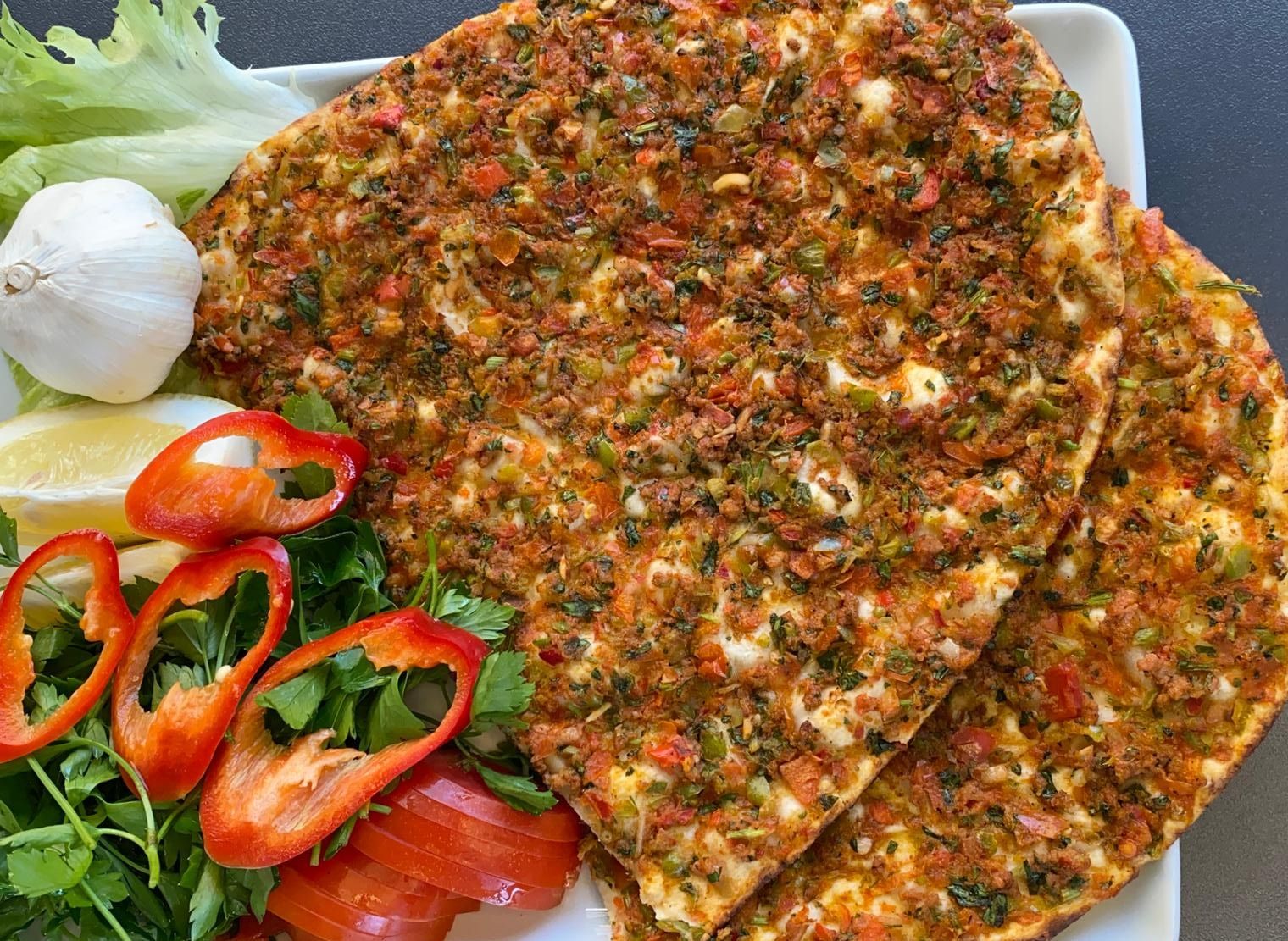 Öz Eyvan Kebap Lahmacun vendor logo