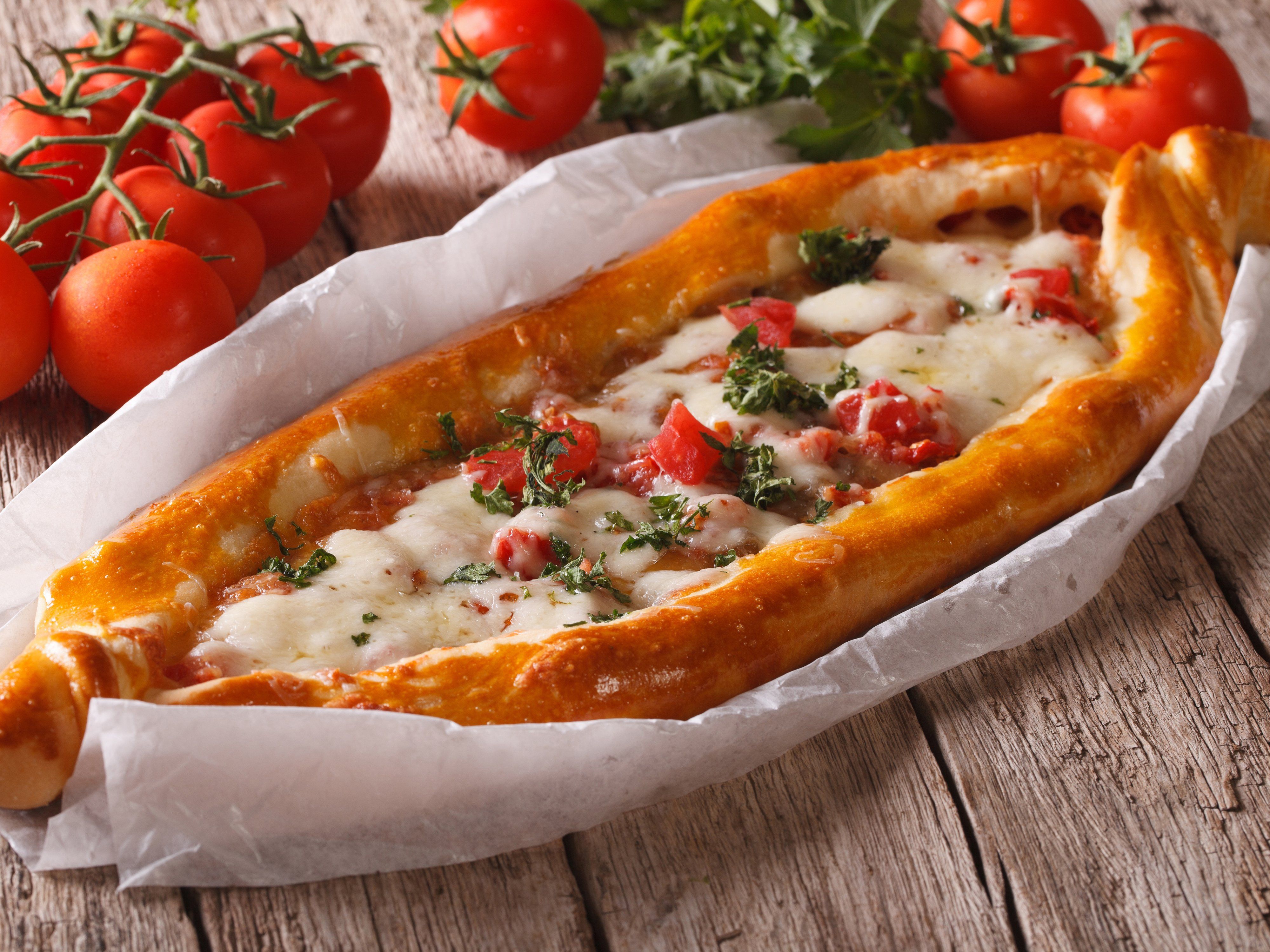 Saray Pide & Lahmacun vendor logo