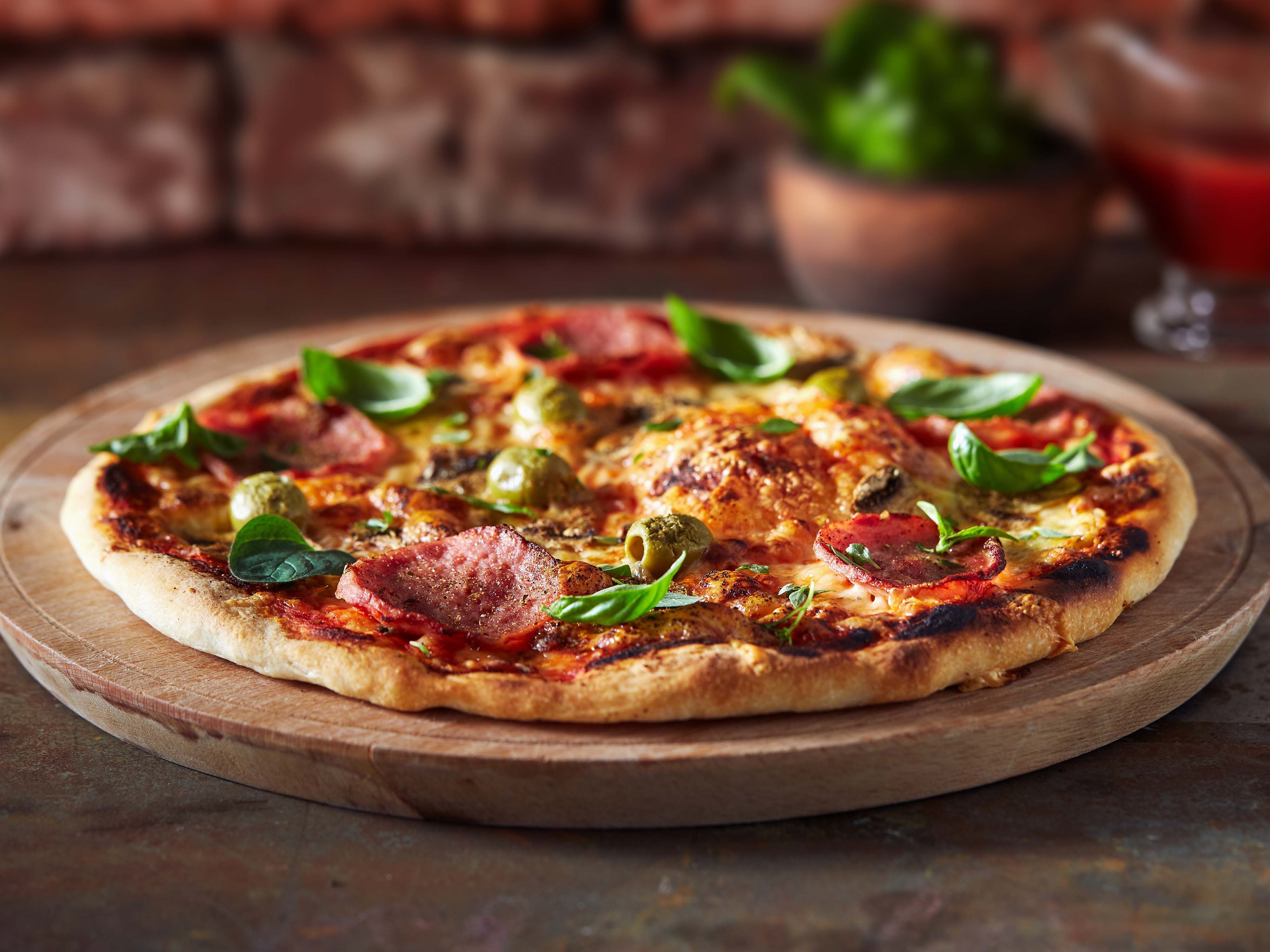 Alpe's Pizzeria vendor logo