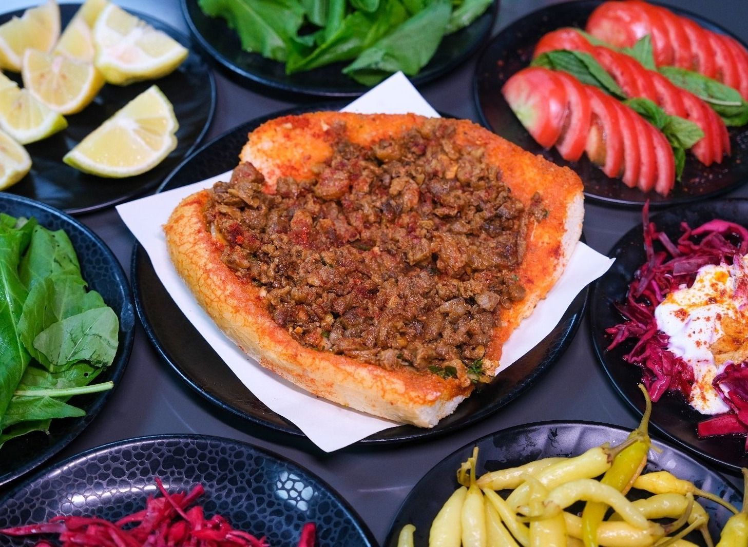 Bir Tek 33 Tantuni Tece vendor logo