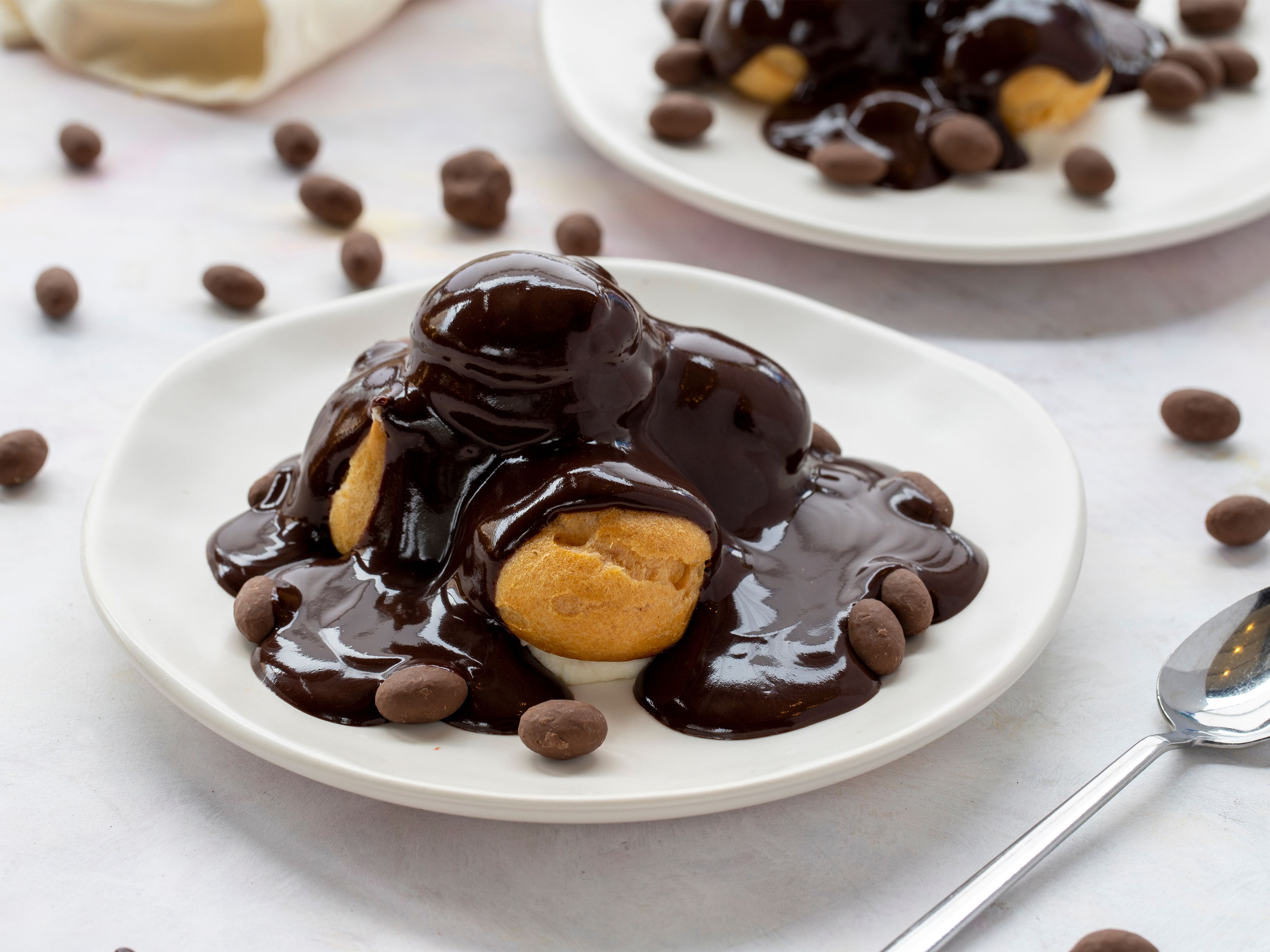 Bal Badem Profiterol vendor logo