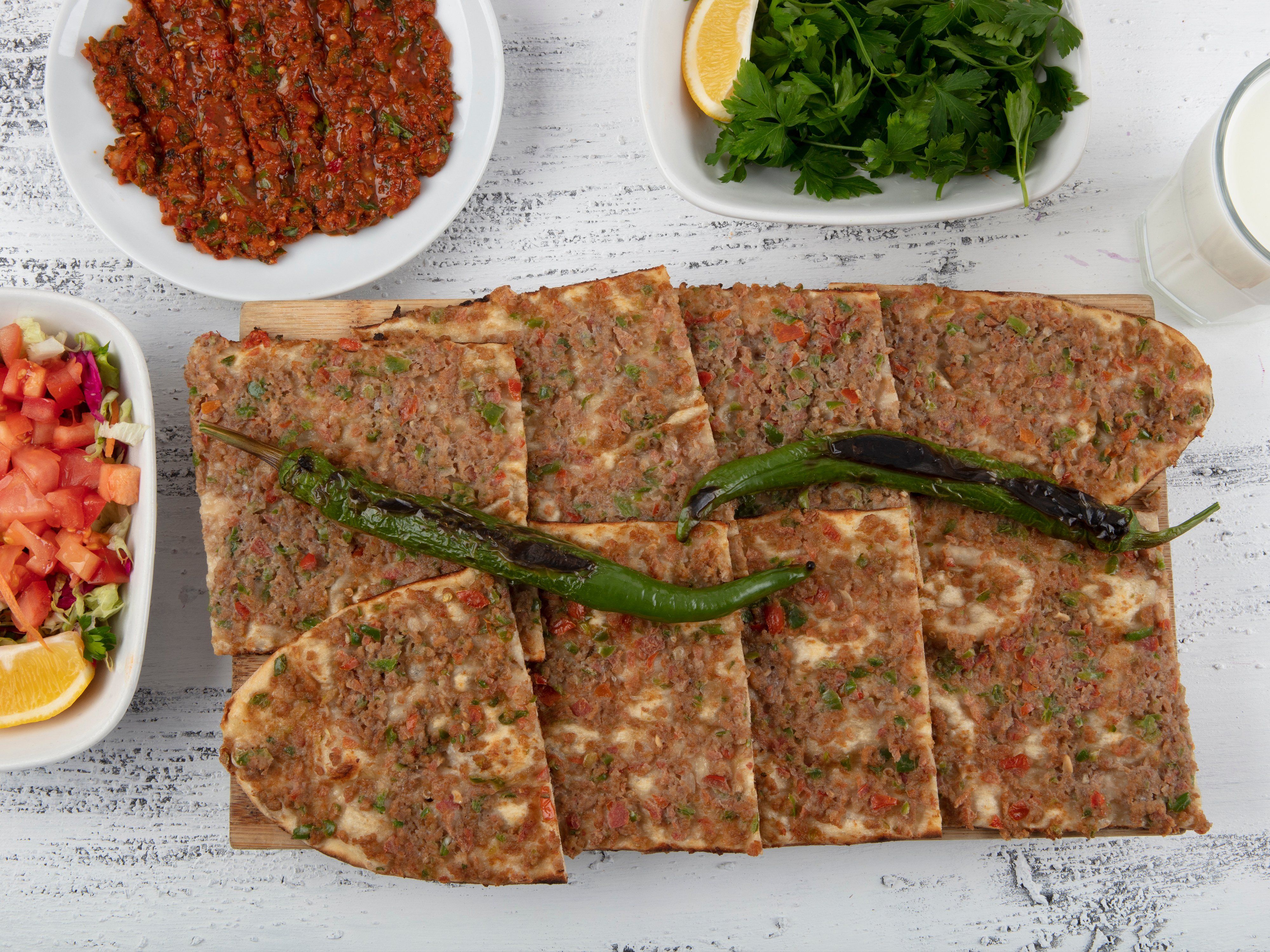 Öz Konya Etli Ekmek vendor logo