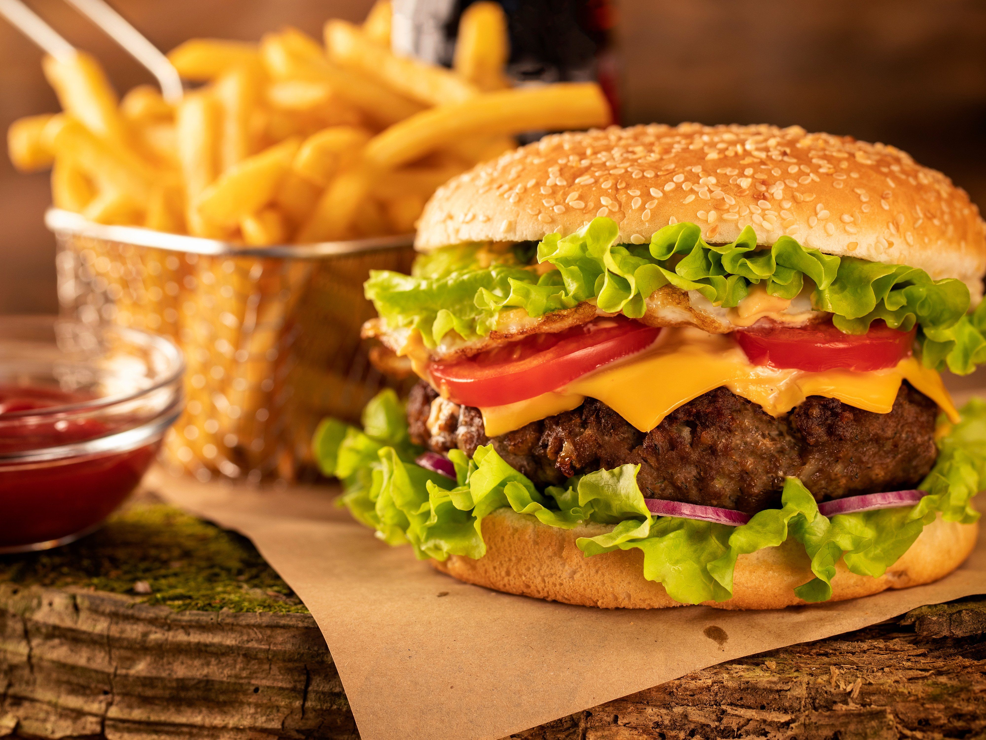 Emmy Burger vendor logo