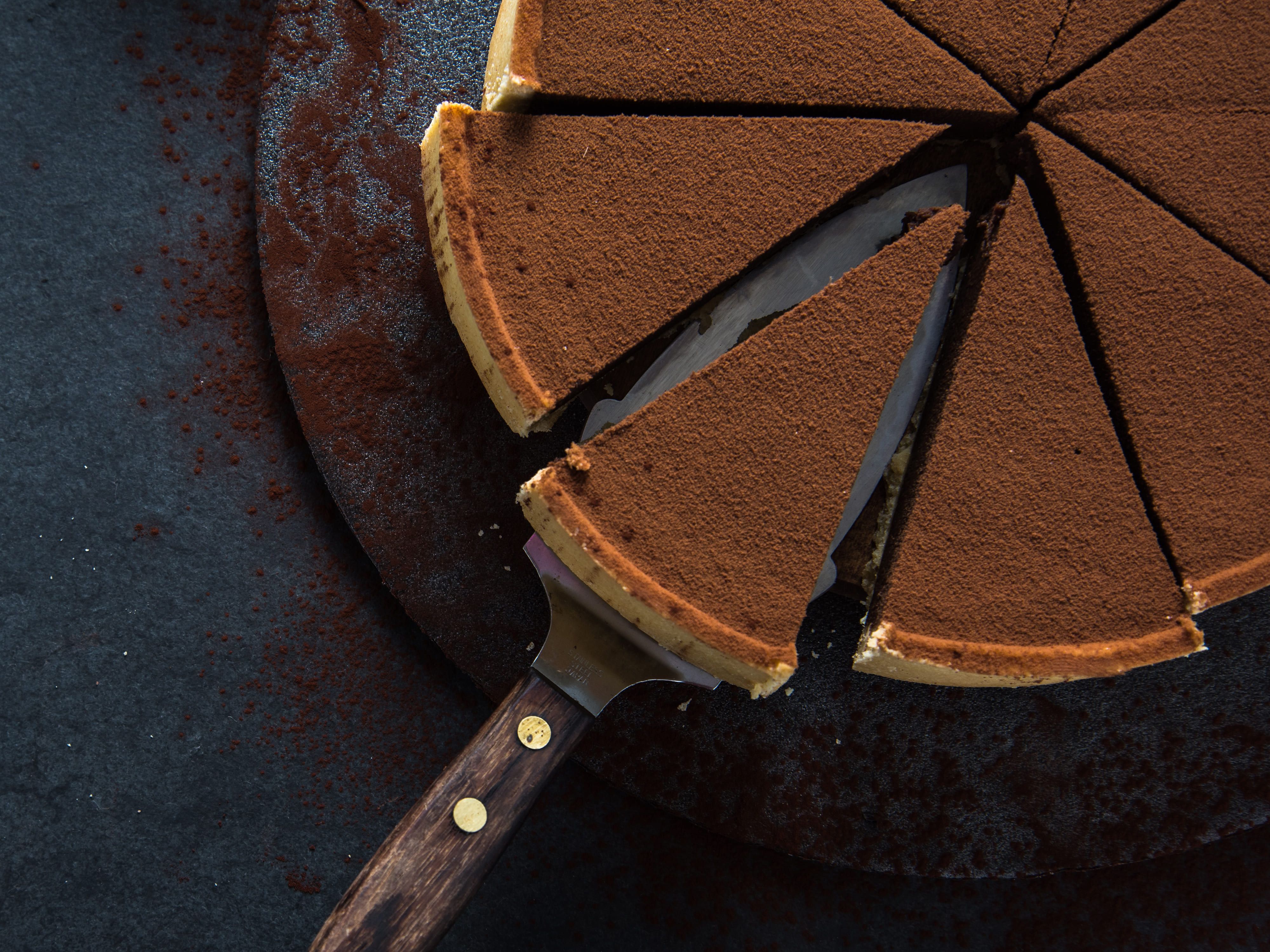 Eliz Waffle & Tiramisu vendor logo