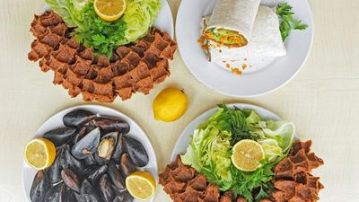 Kral Çiğ Köfte-Midye