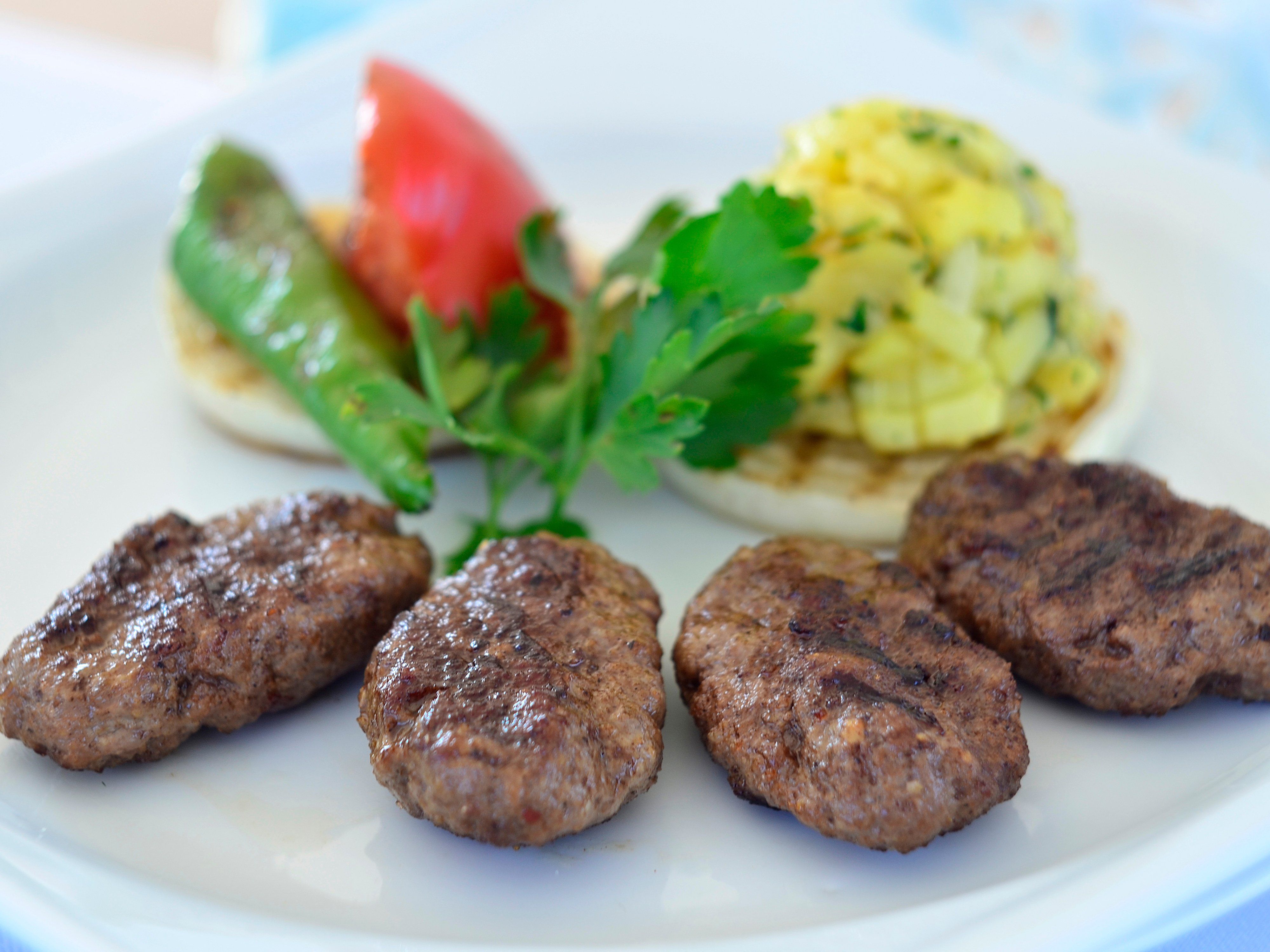 Kardeş Tost & Köfte vendor logo