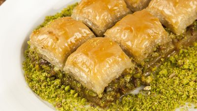Yeşil Künefe & Baklava