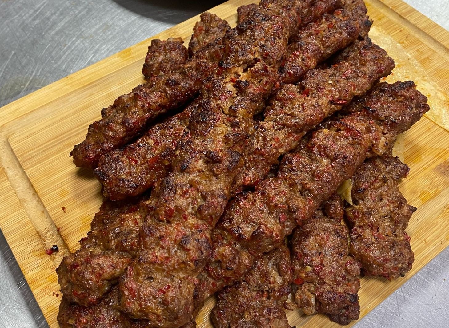 Lavinia Kebap vendor logo