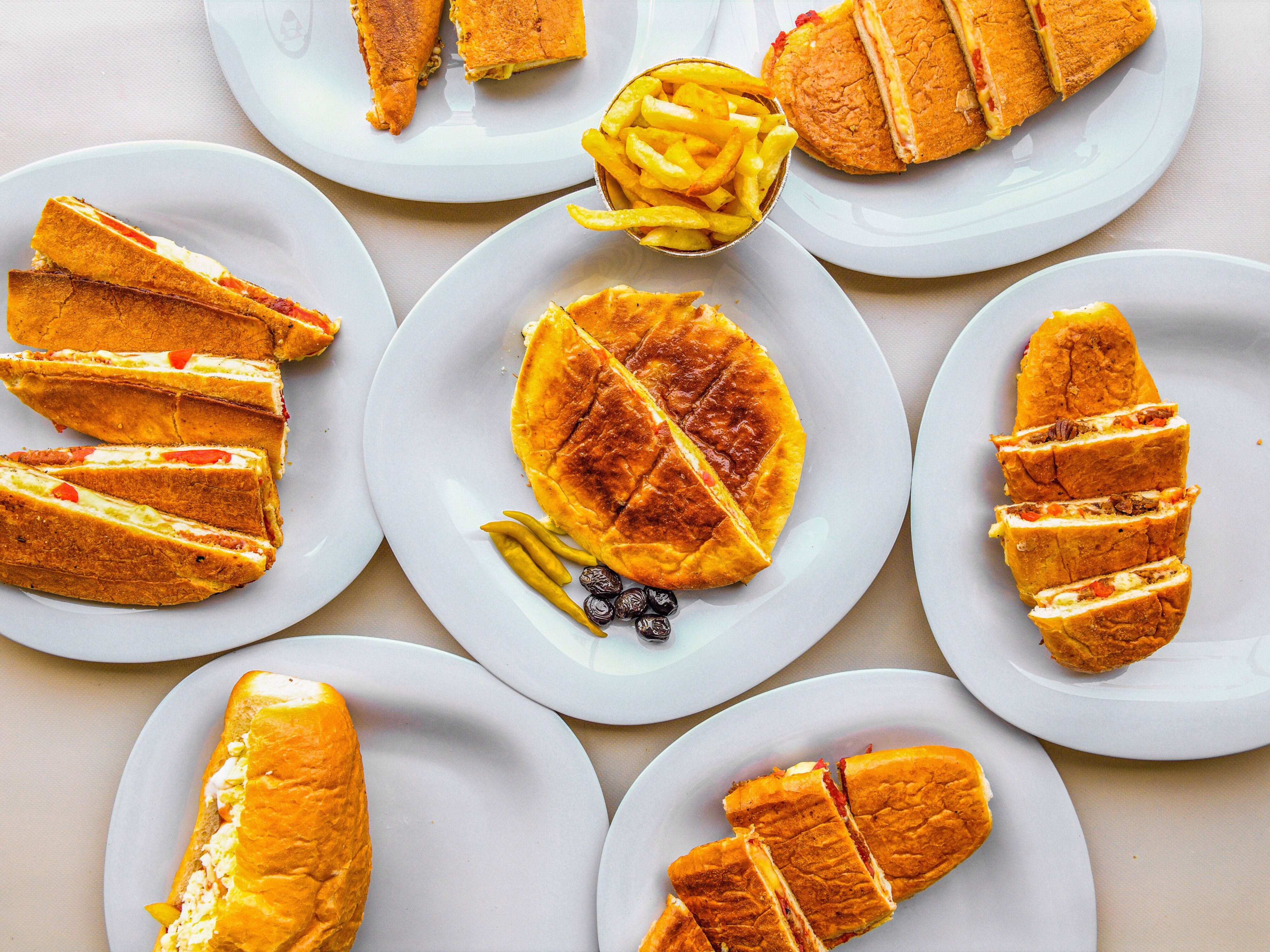 Demlik Tost & Tantuni Evi vendor logo