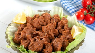 Battalbey Çiğ Köftecisi