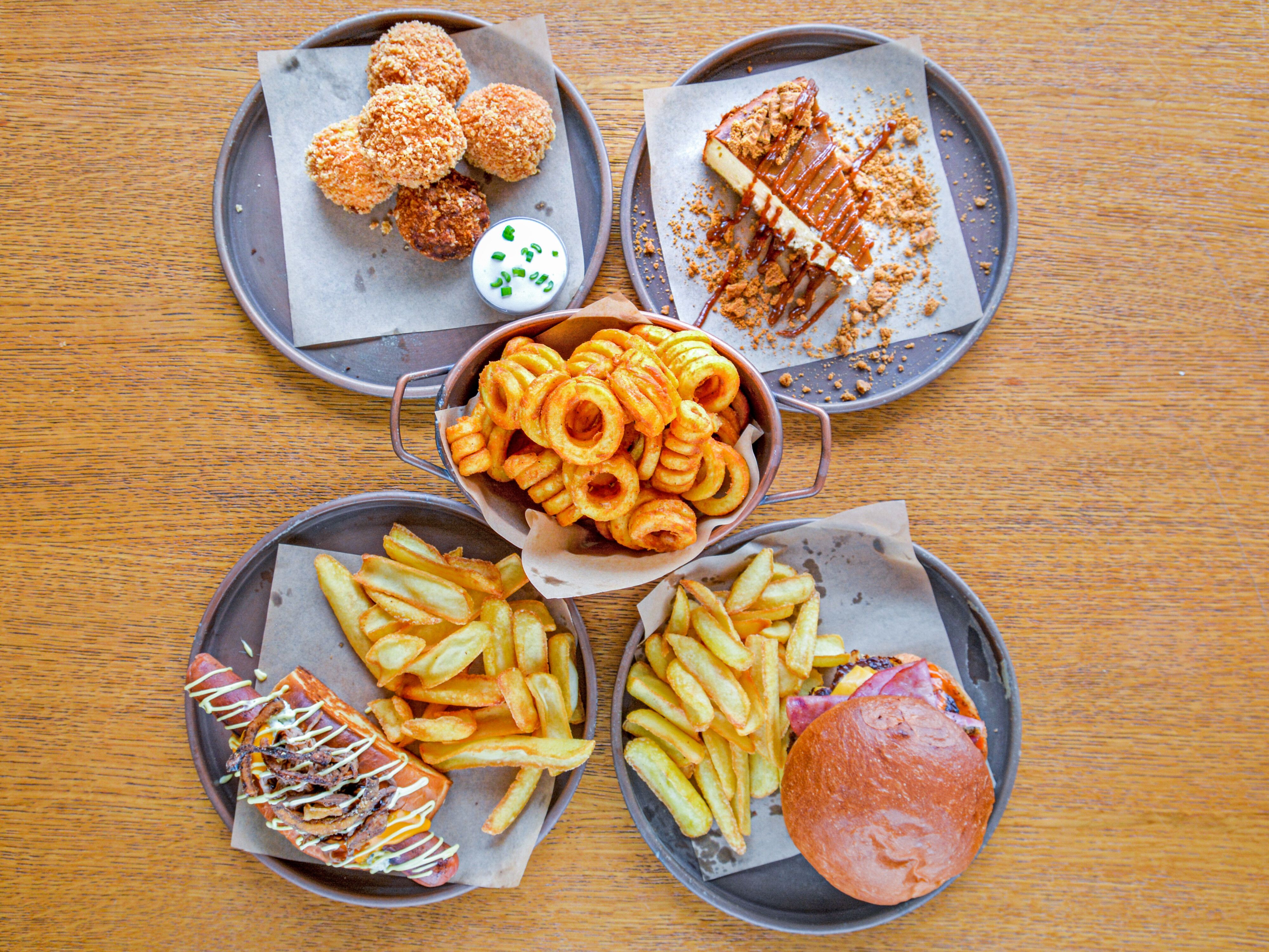 Barba Burger & Street Food vendor logo