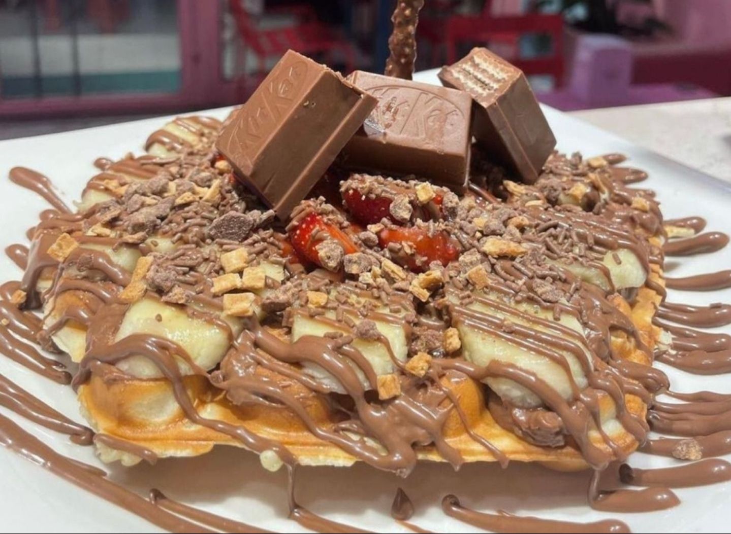 Louie's Waffle Belgium vendor logo